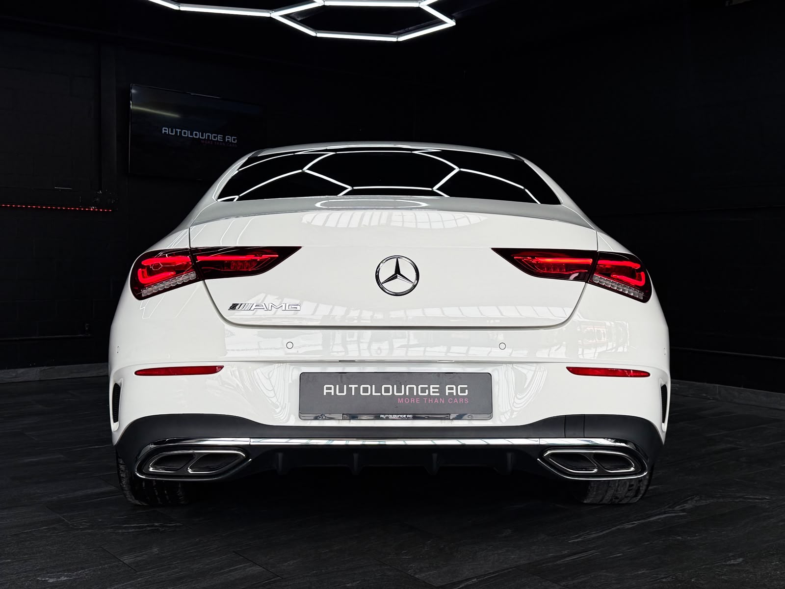 MERCEDES-BENZ CLA 250 4Matic AMG Line 7G-DCT-image-6