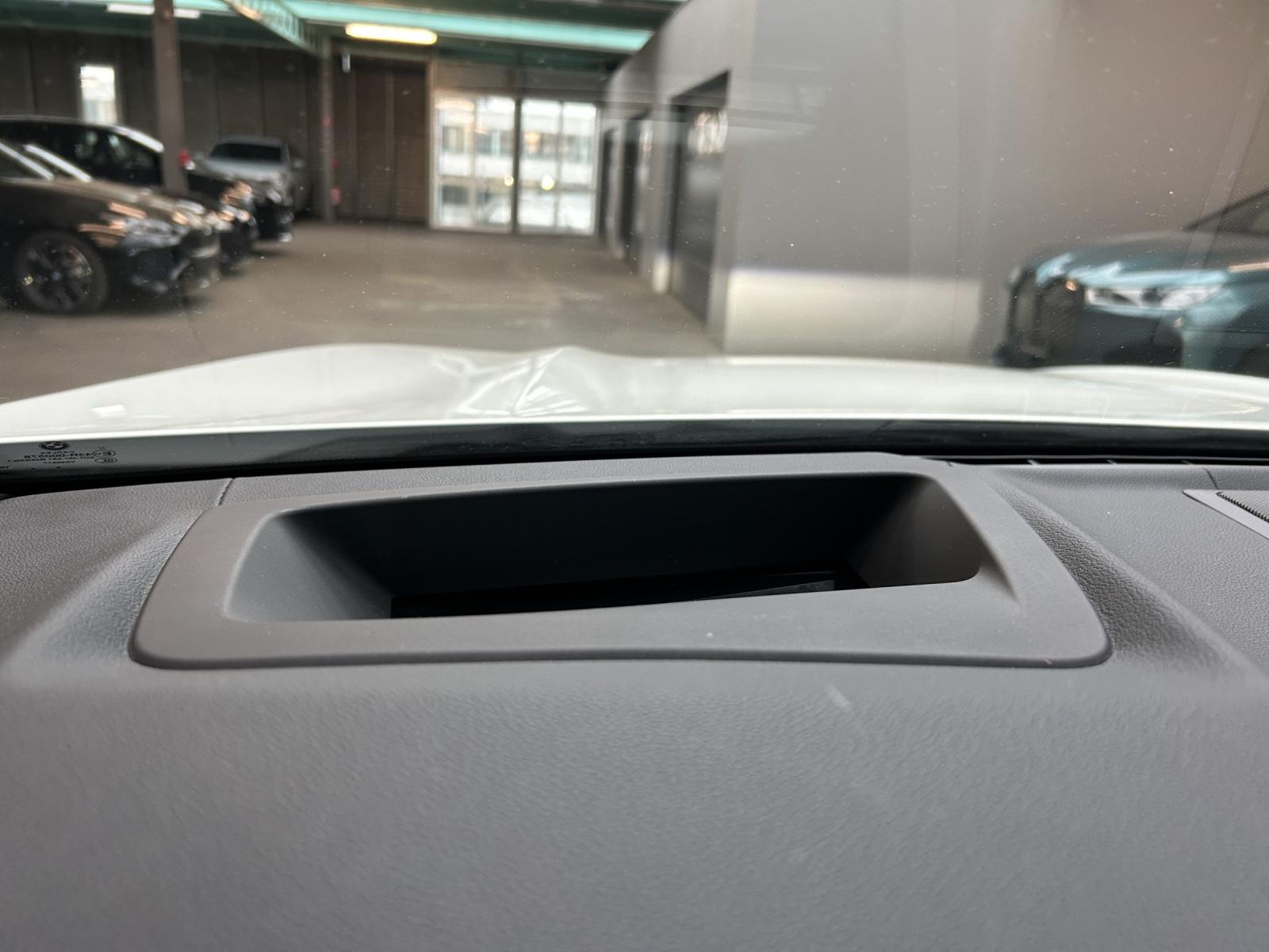 BMW X3 30e xDrive SAG-image-18