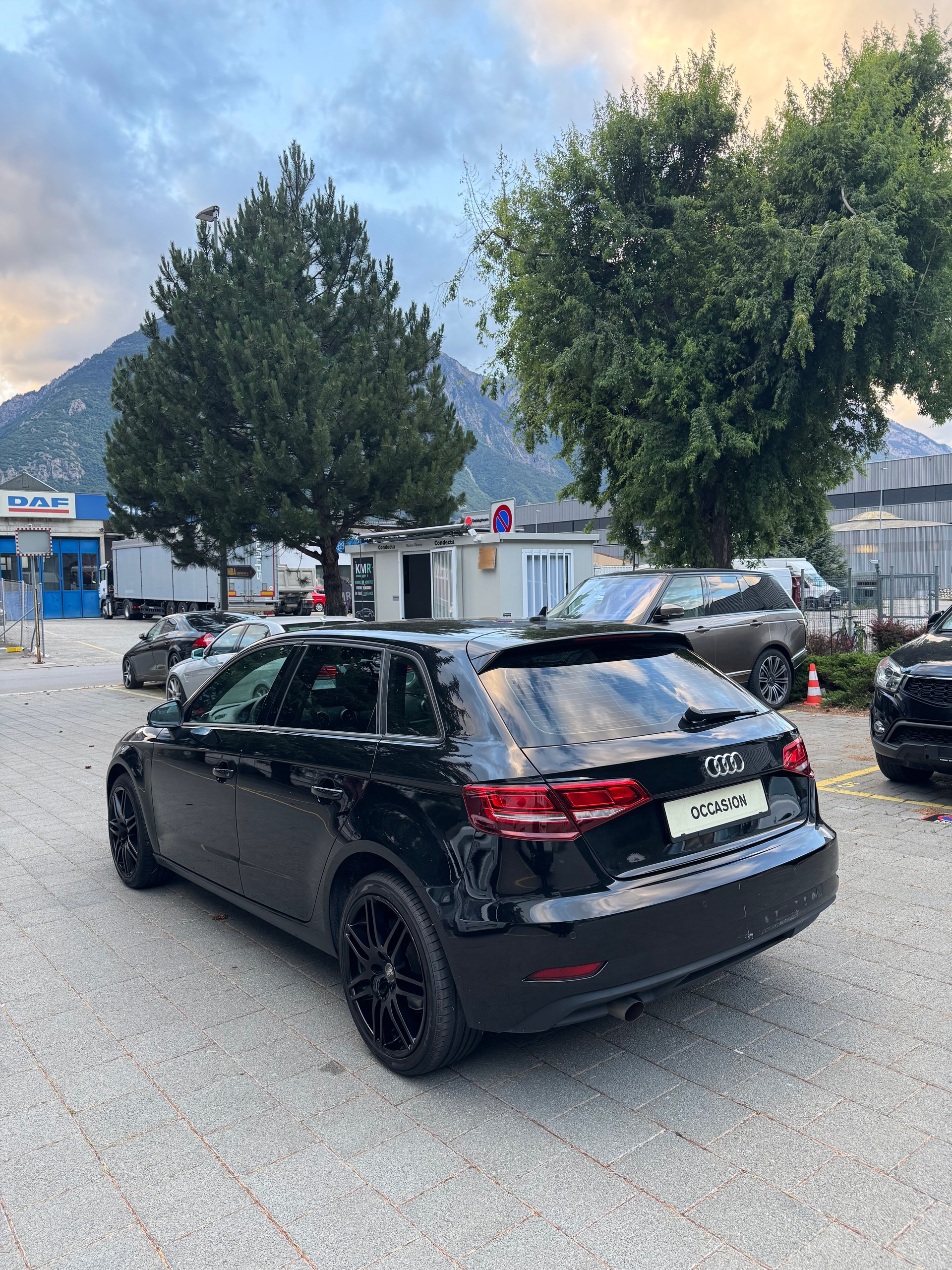 AUDI A3 Sportback 1.6 TDI S-tronic-image-3