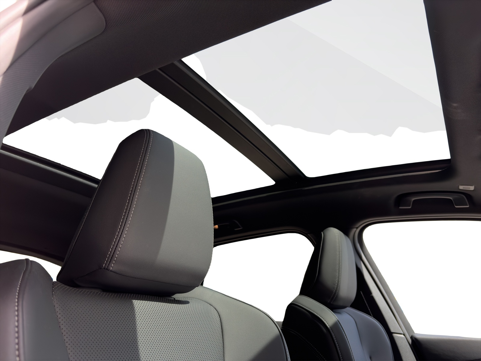 BMW 223i xDrive Active Tourer-image-17