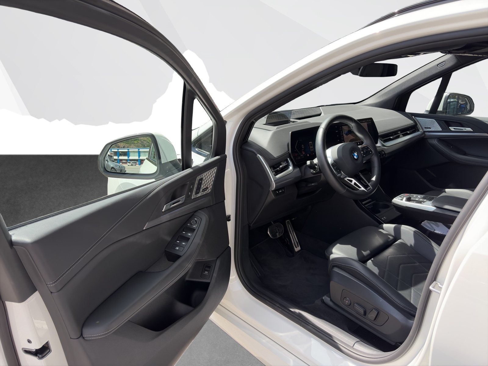 BMW 223i xDrive Active Tourer-image-8