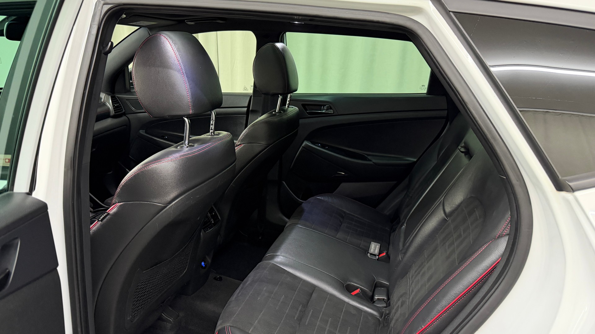 HYUNDAI Tucson 1.6 TGDI N-Line 4WD DCT-image-8