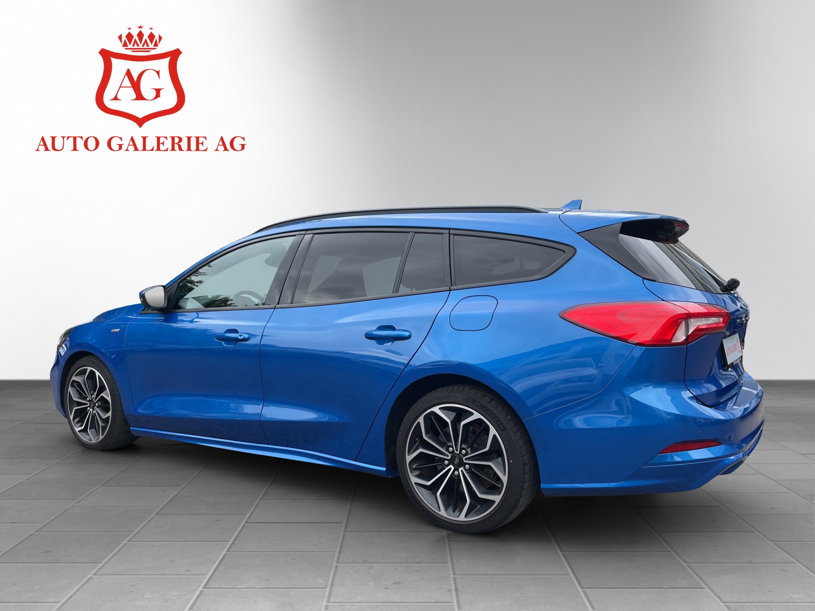 FORD Focus 2.0 TDCi ST Line Automatic-image-1