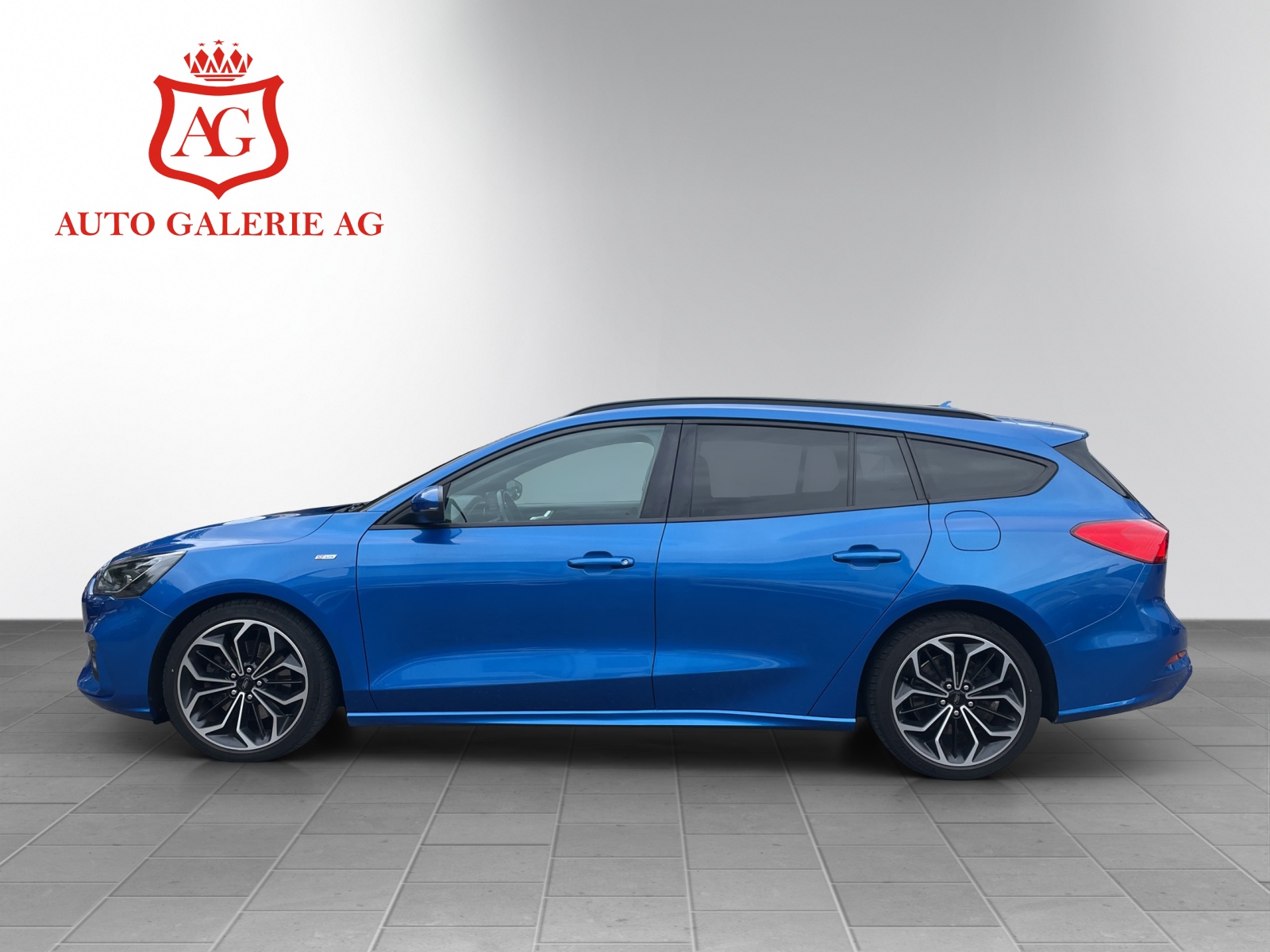 FORD Focus 2.0 TDCi ST Line Automatic-image-2