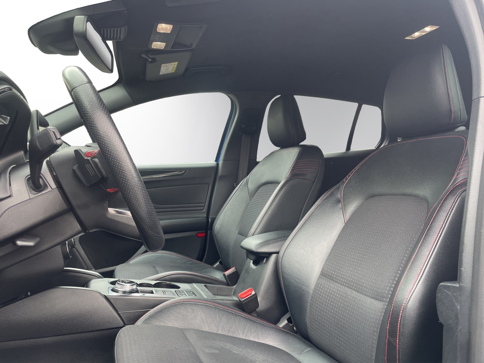 FORD Focus 2.0 TDCi ST Line Automatic-image-9