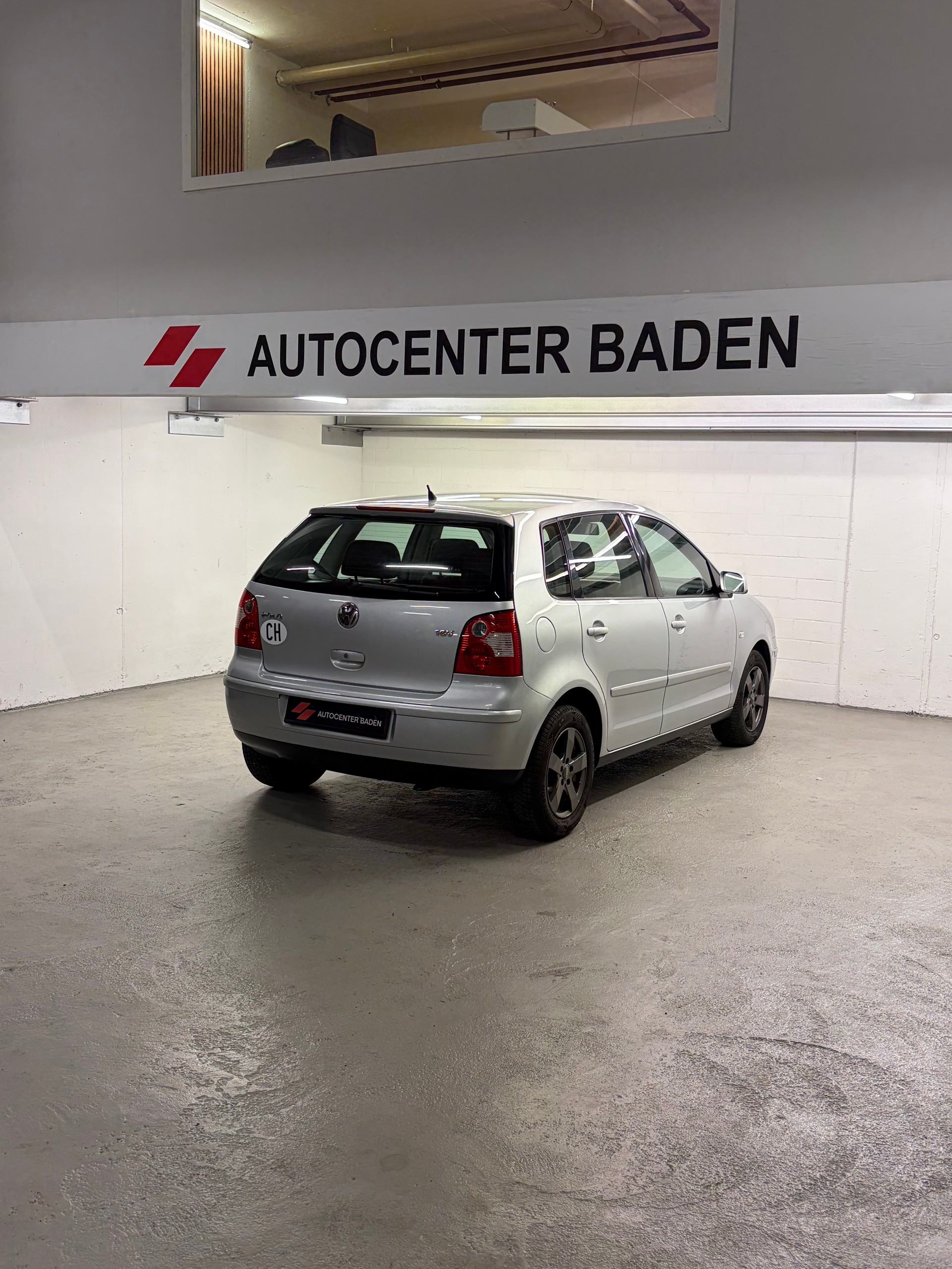 VW Polo 1.4 16V Comfortline-showroom-element-3