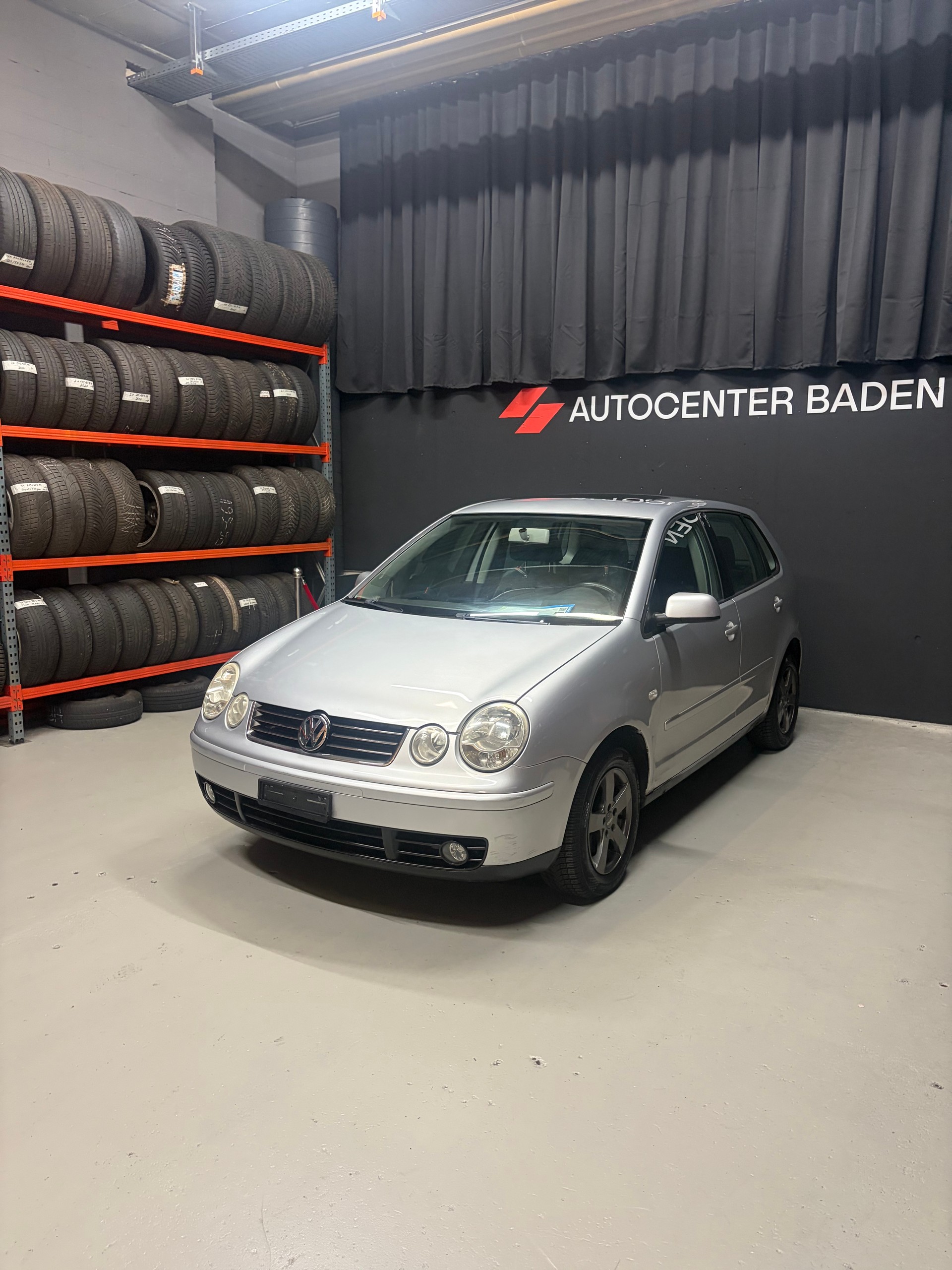 VW Polo 1.4 16V Comfortline-showroom-element-3