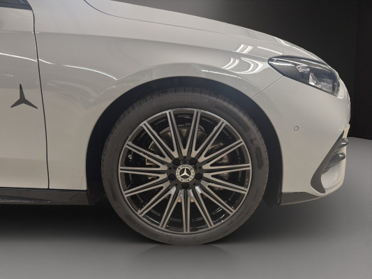 MERCEDES-BENZ CLA SB 220 4M 8G-DCT-image-5