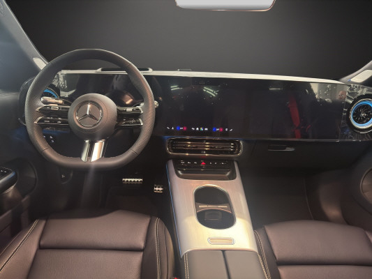 MERCEDES-BENZ CLA SB 220 4M 8G-DCT-image-8
