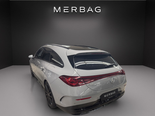MERCEDES-BENZ CLA SB 220 4M 8G-DCT-image-4