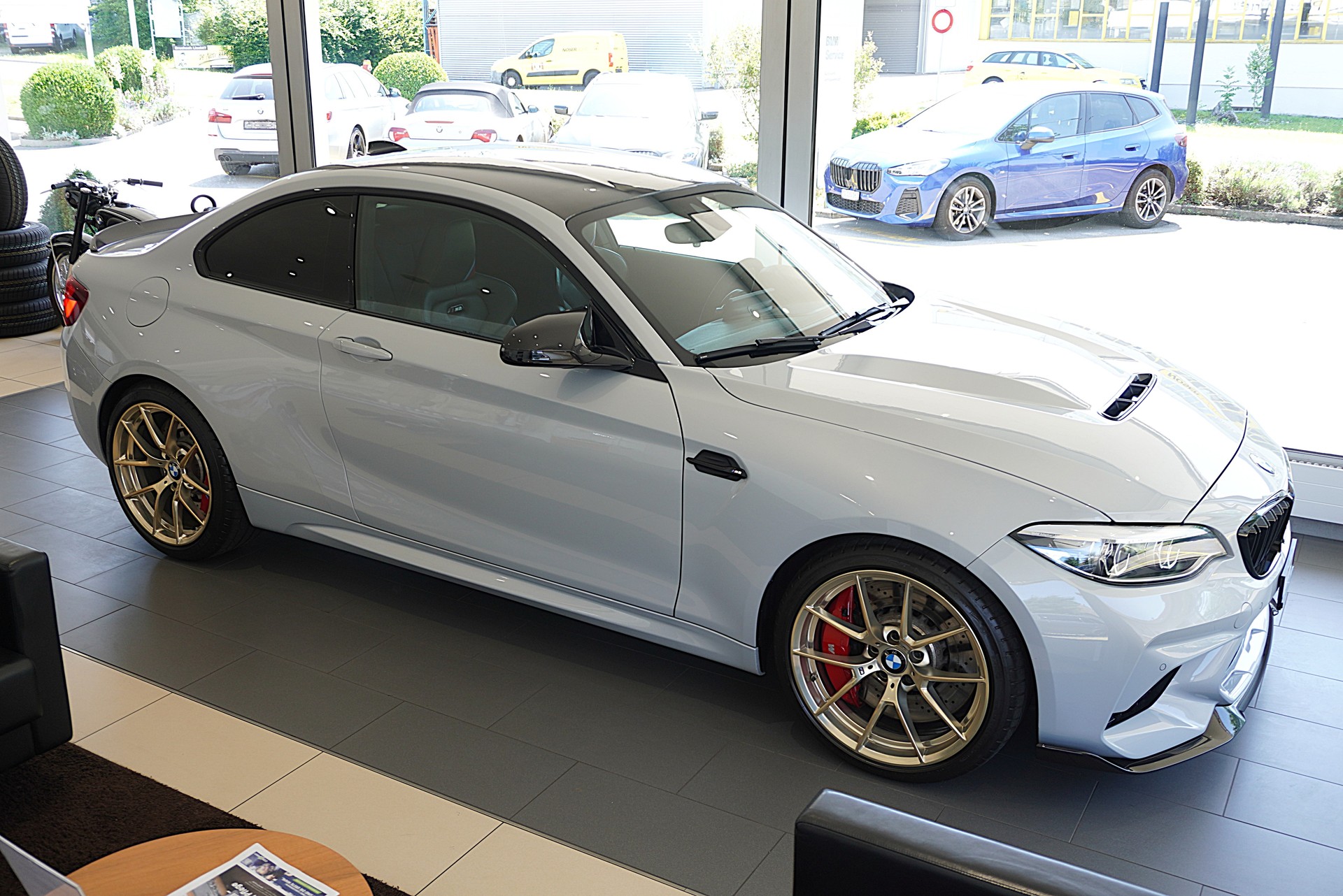 BMW M2 CS-image-2