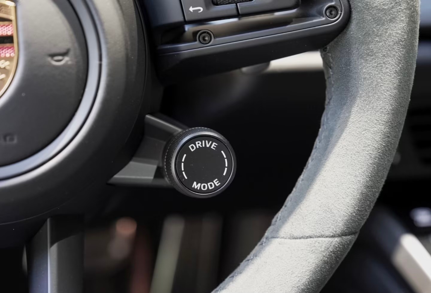 PORSCHE 911 Carrera PDK-image-8