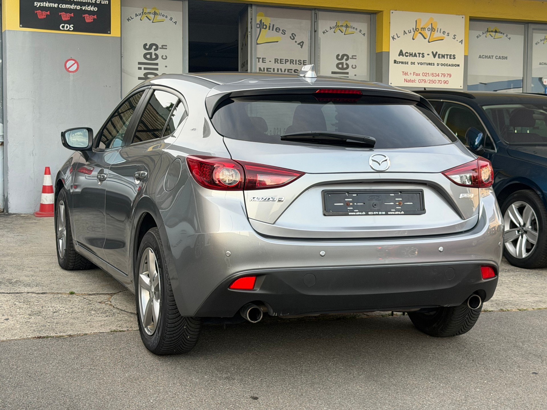 MAZDA 3 2.0 16V Revolution Activematic-image-6