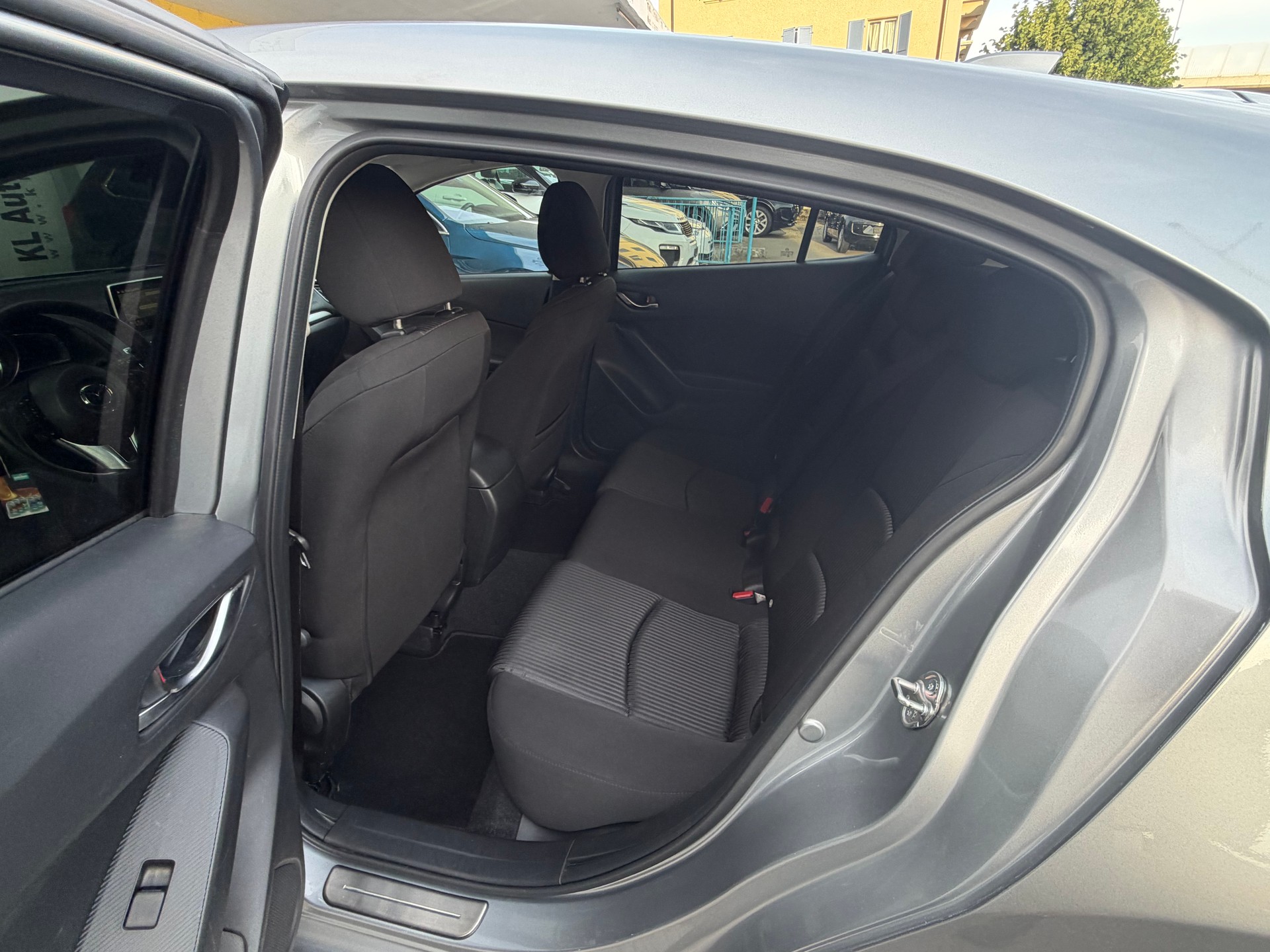 MAZDA 3 2.0 16V Revolution Activematic-image-9