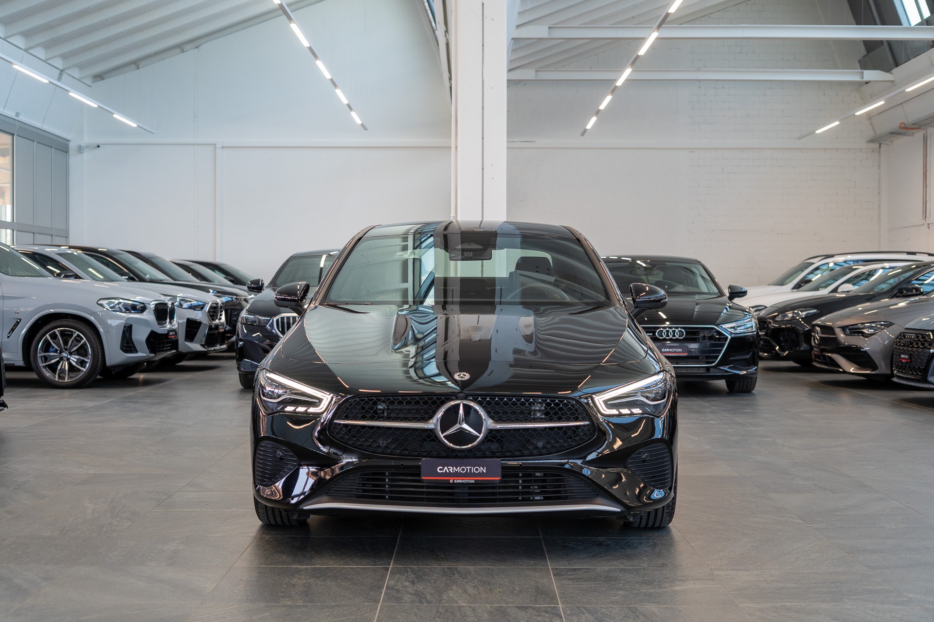 MERCEDES-BENZ CLA 180 Progressive / Facelift / Rückfahrkamera / Sitzheizung-image-1
