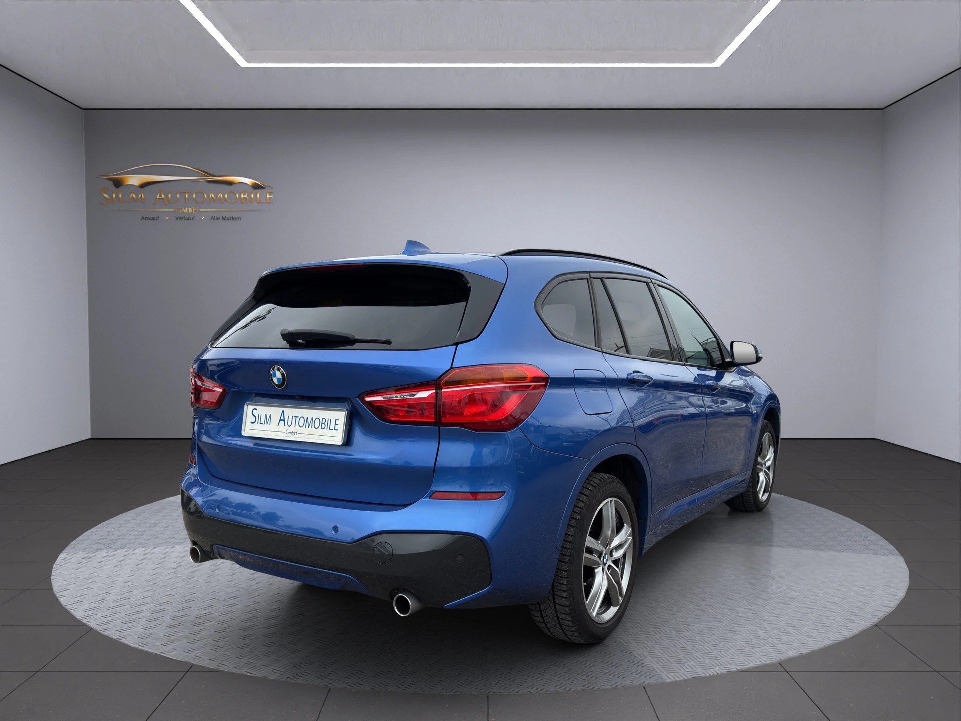 BMW X1 xDrive M Sport Swiss Edition-image-6