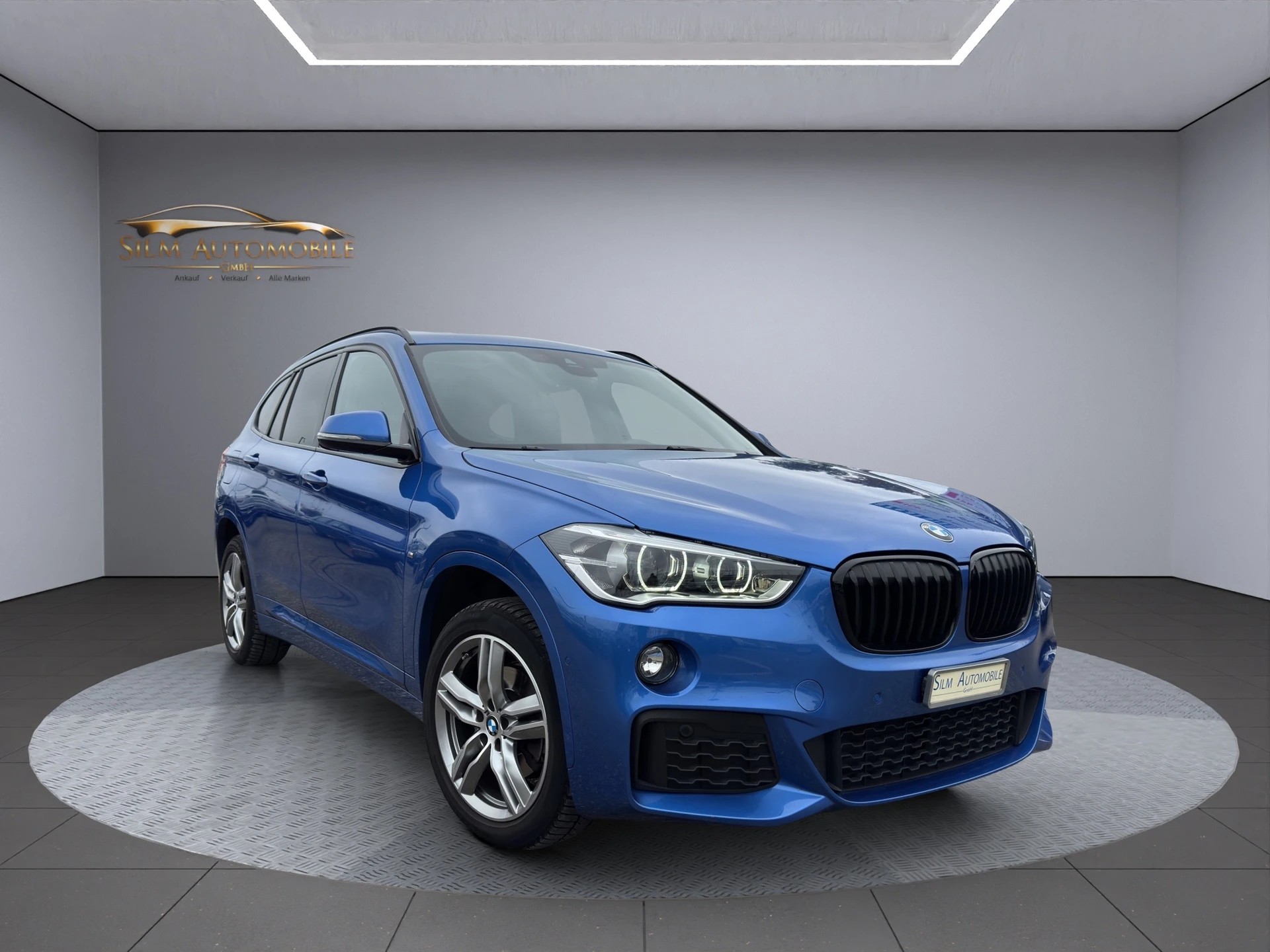 BMW X1 xDrive M Sport Swiss Edition-image-1