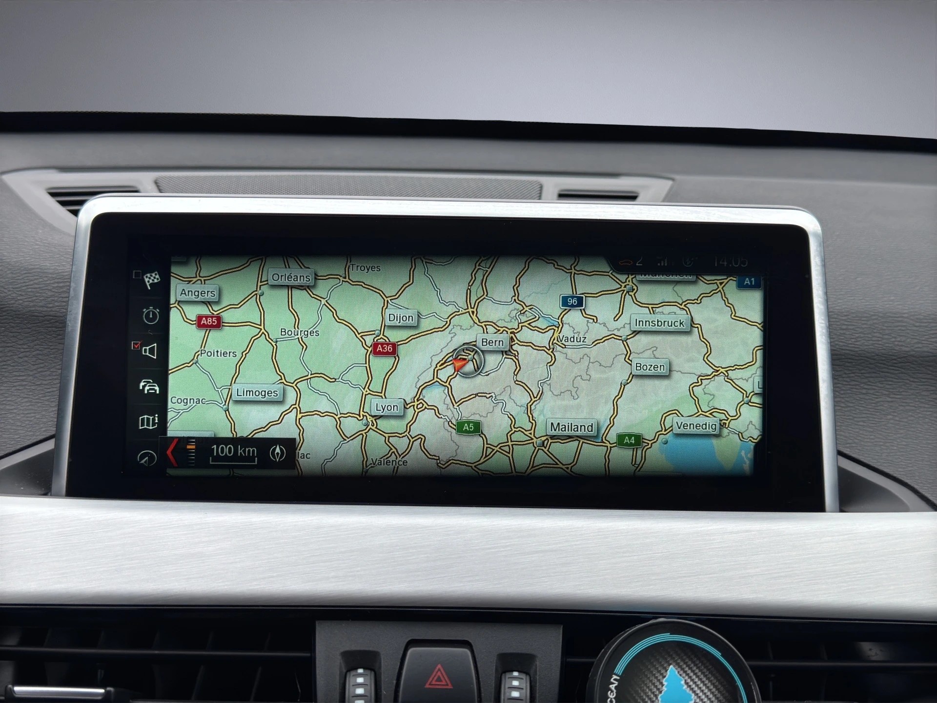 BMW X1 xDrive M Sport Swiss Edition-image-11