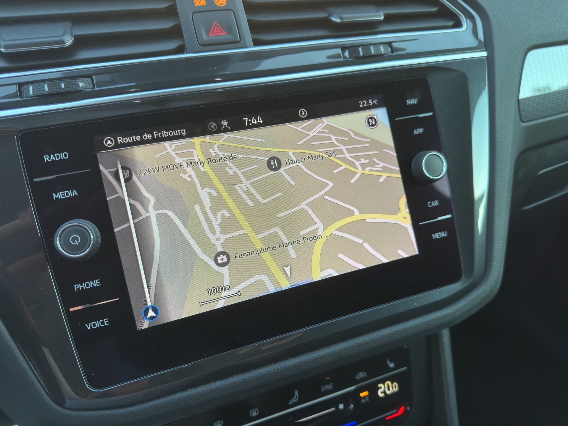 VW Tiguan 1.5 TSI Life-image-9