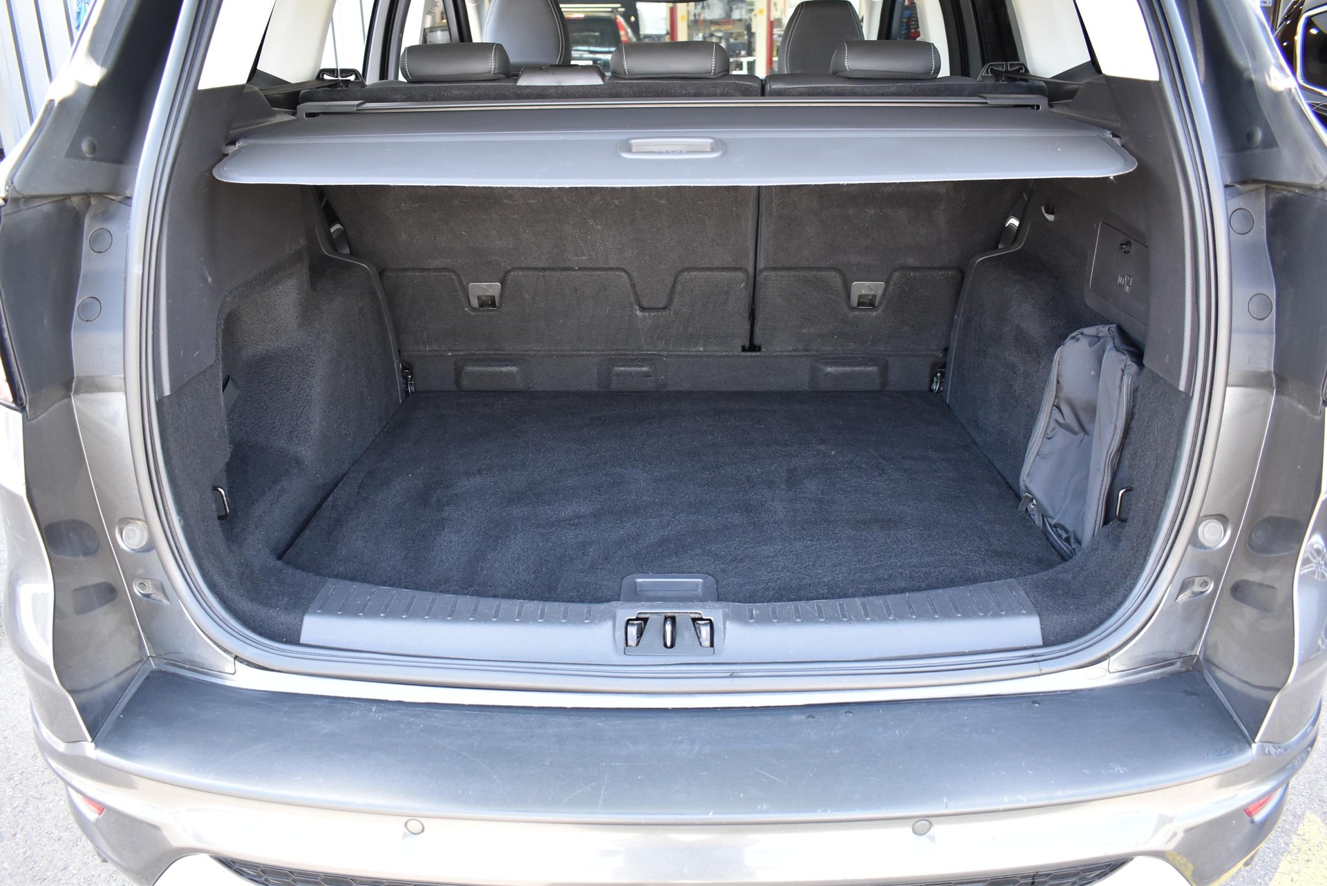 FORD Kuga 2.0 TDCi 180 Vignale FPS-image-13