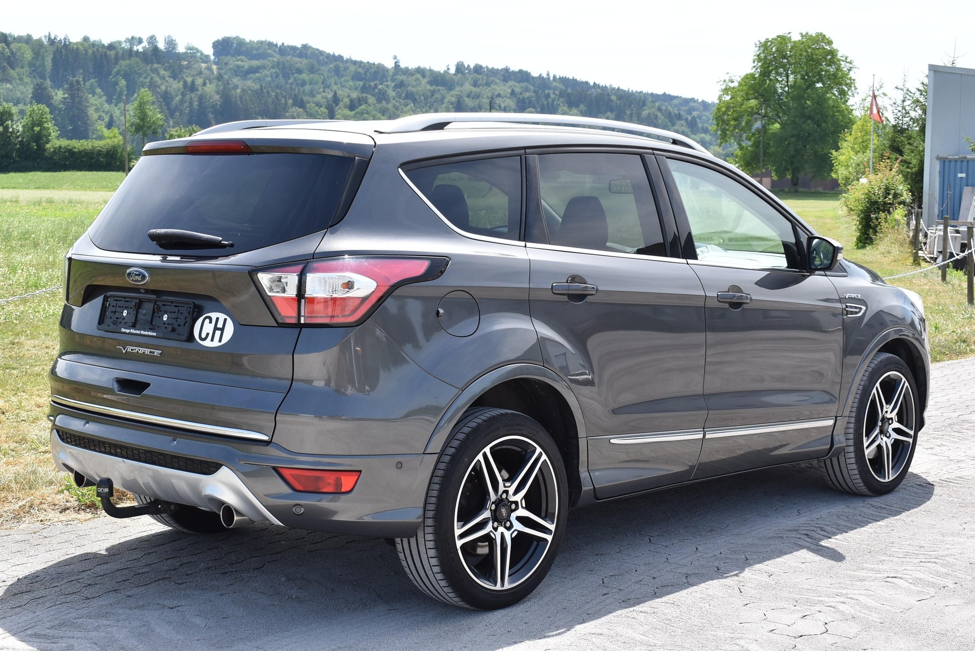 FORD Kuga 2.0 TDCi 180 Vignale FPS-image-4