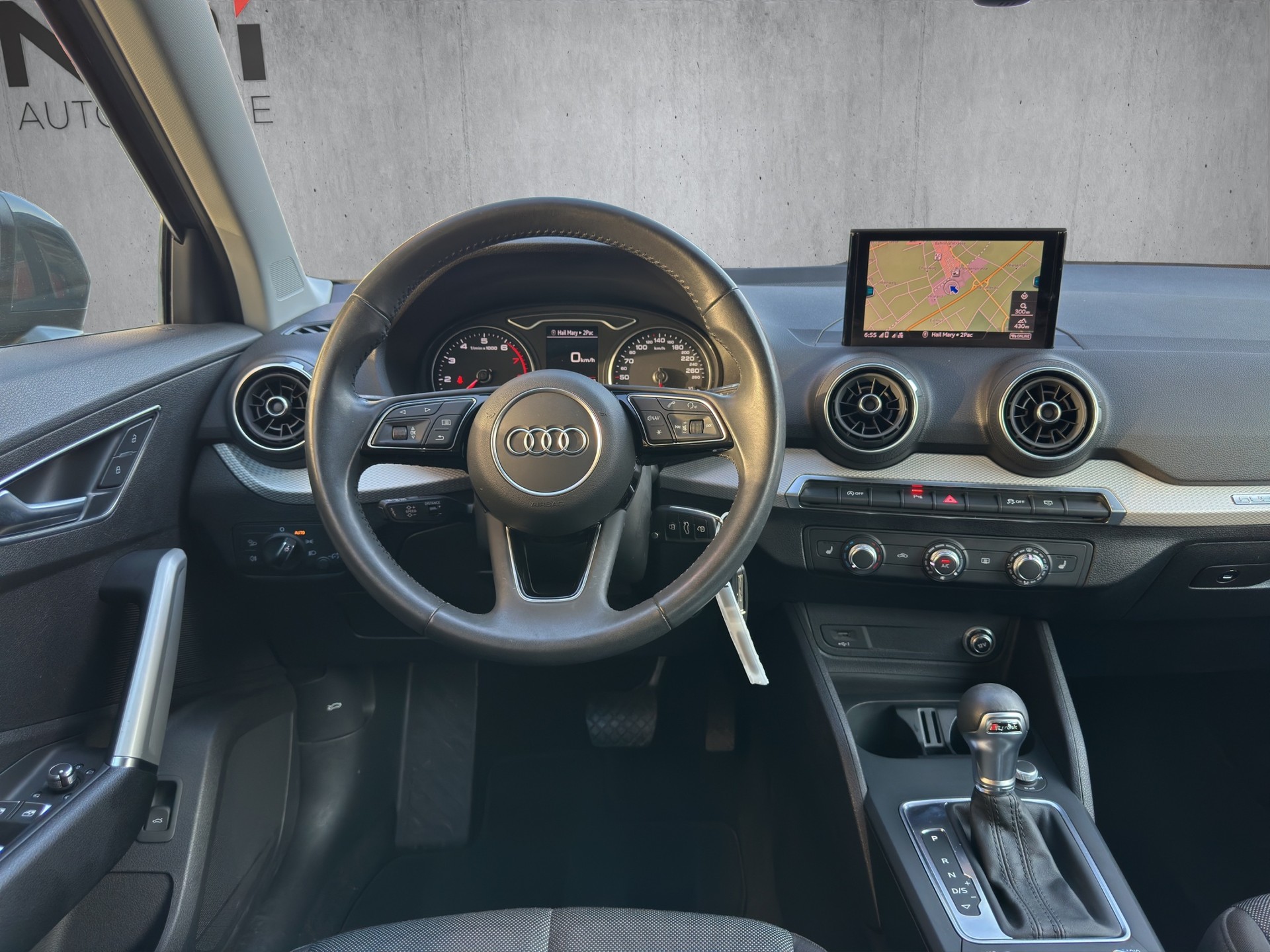 AUDI Q2 2.0 40 TFSI Attration quattro S-Tronic-image-9