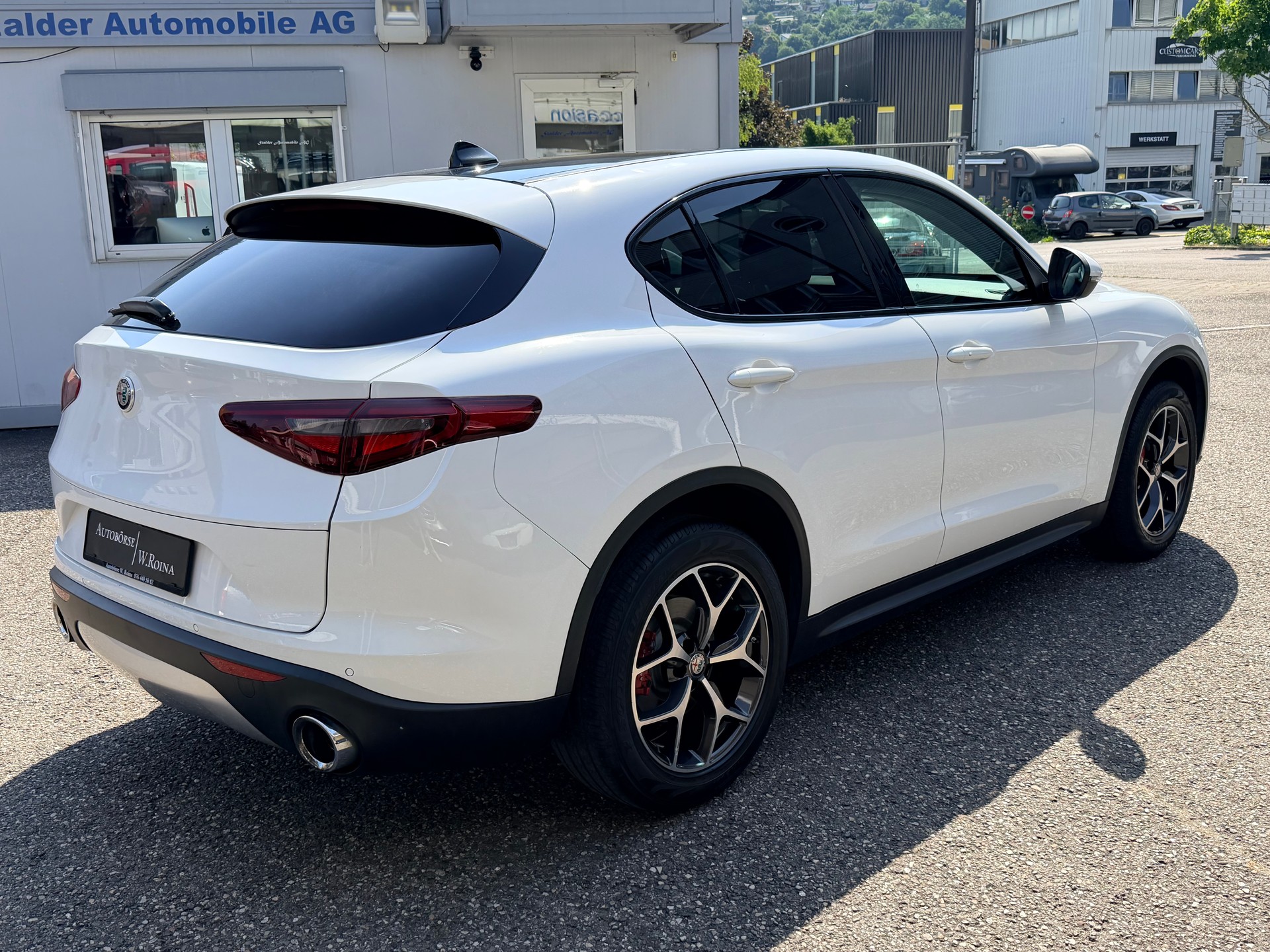 ALFA ROMEO Stelvio 2.0 Executive Q4 Automatic-image-2