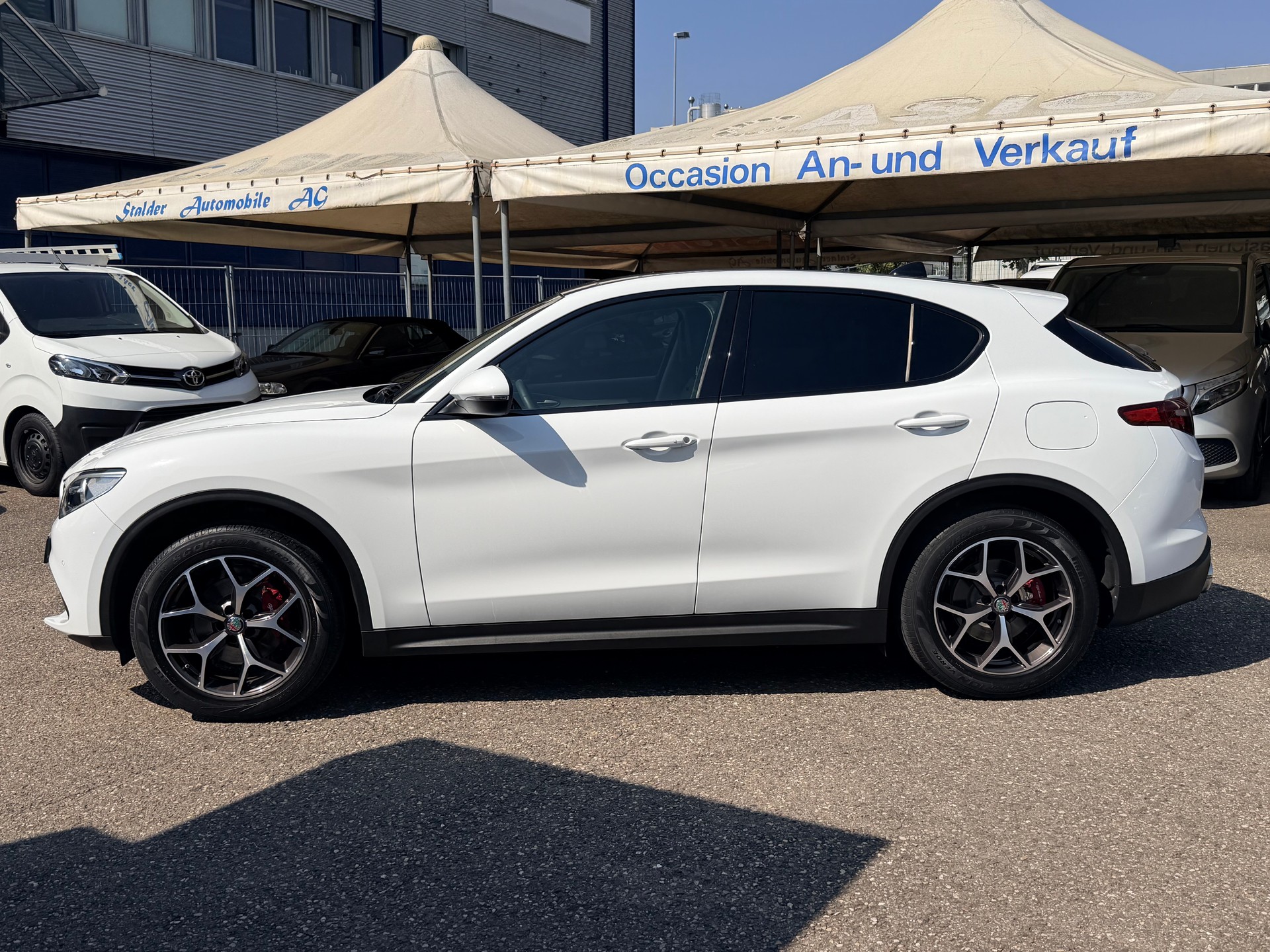 ALFA ROMEO Stelvio 2.0 Executive Q4 Automatic-image-5