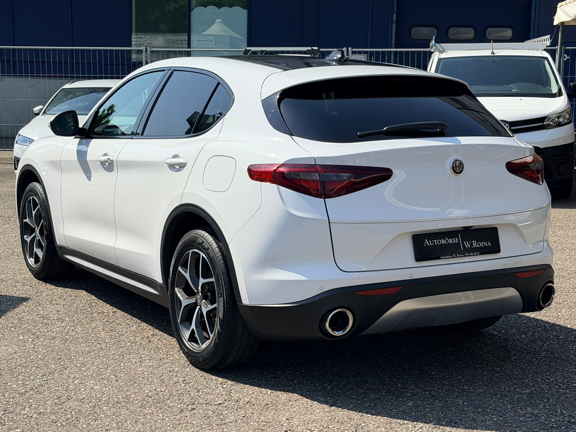 ALFA ROMEO Stelvio 2.0 Executive Q4 Automatic-image-4