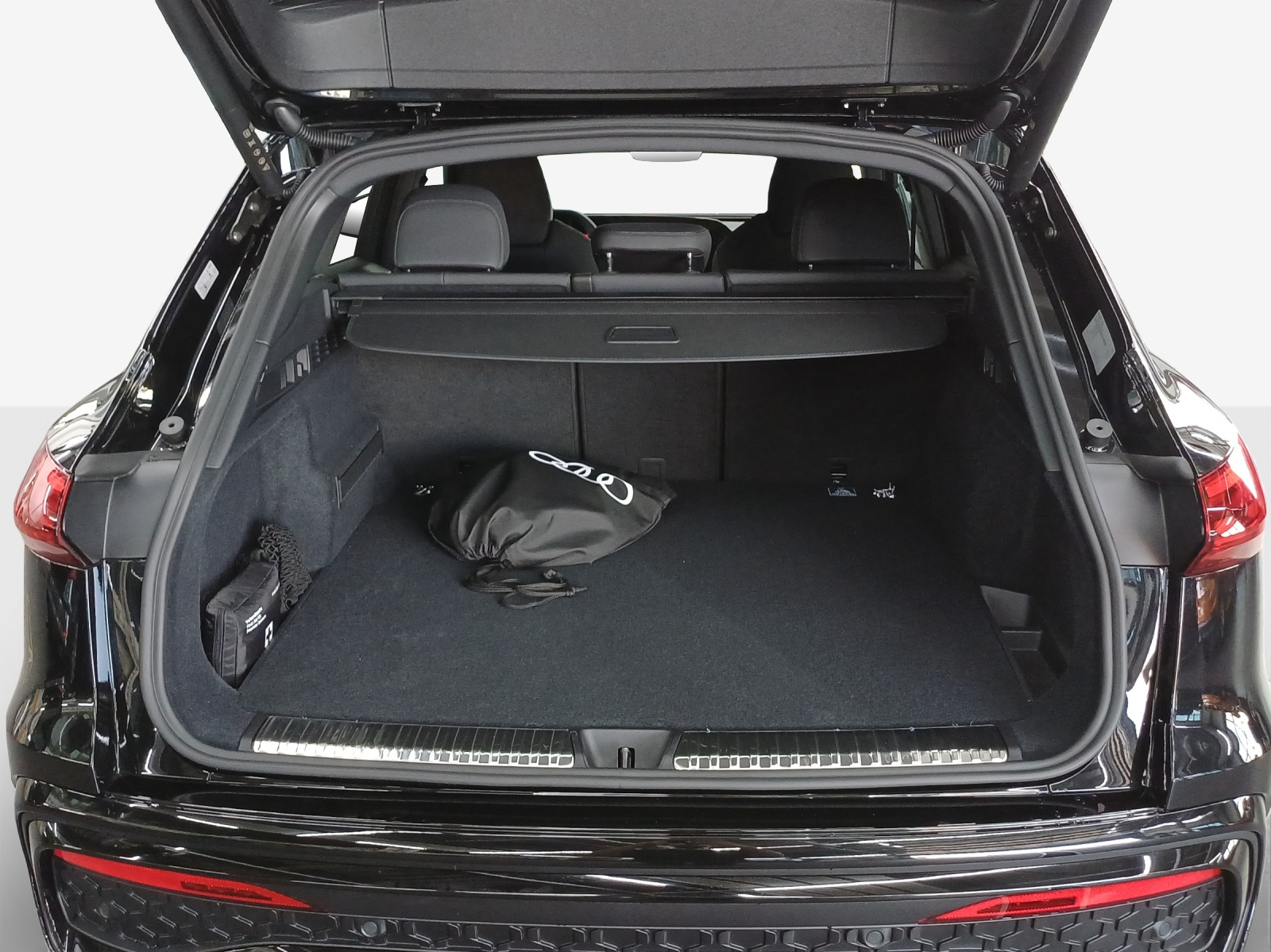 AUDI Q5 e-hybrid quattro 270 kW S-tronic-image-12