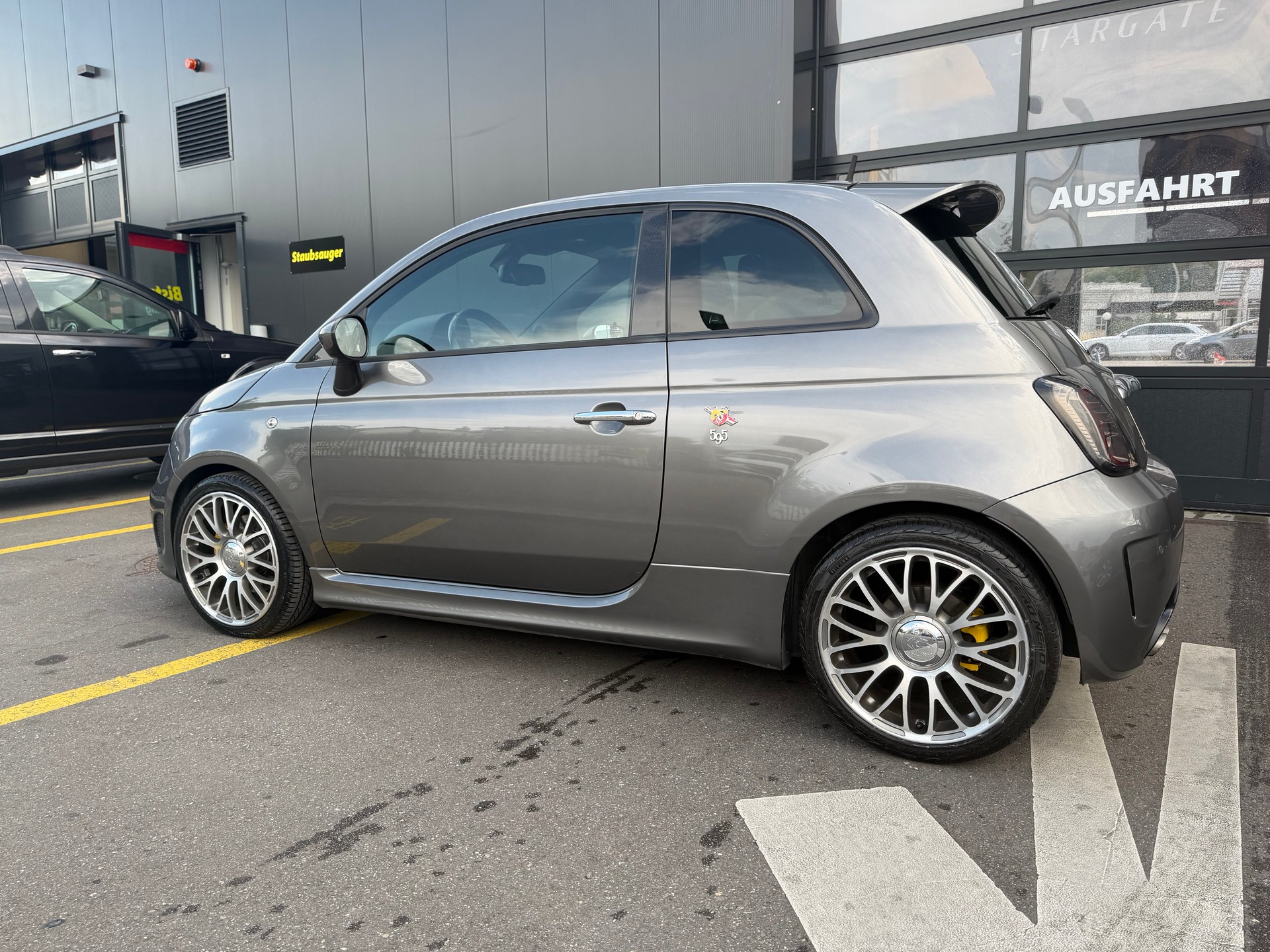 FIAT 595 1.4 16V Turbo Abarth Turismo-image-4