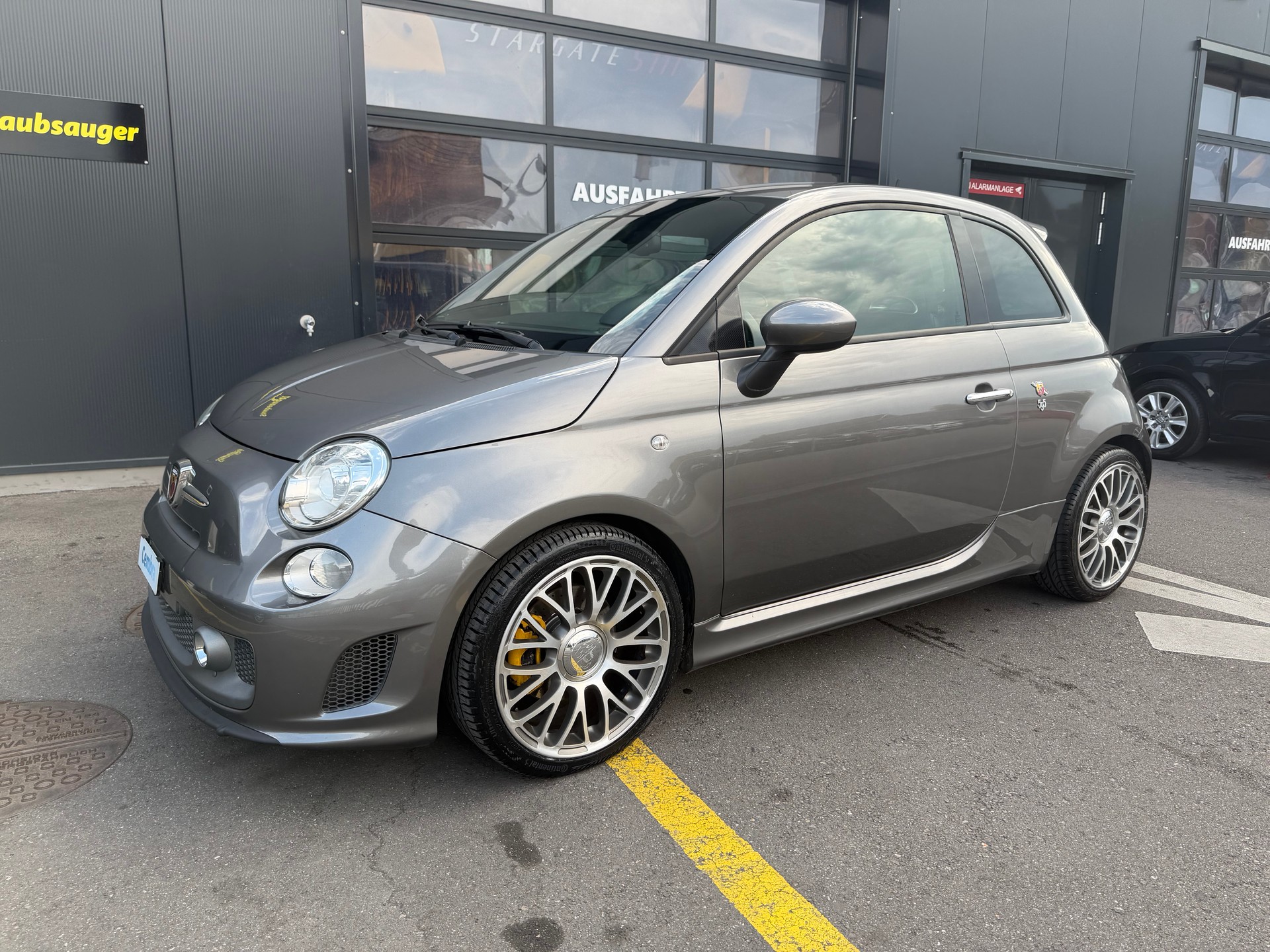FIAT 595 1.4 16V Turbo Abarth Turismo-image-2