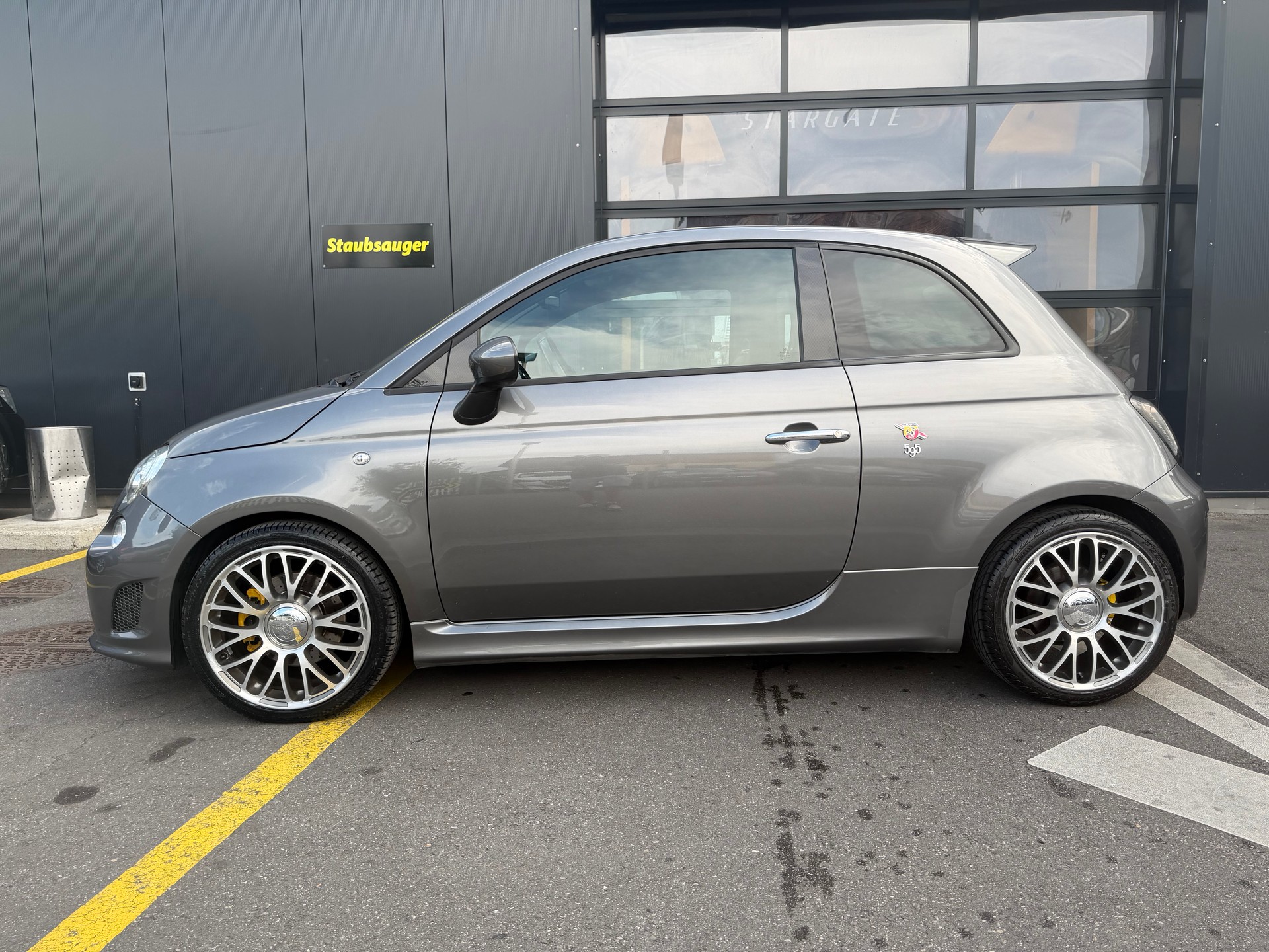 FIAT 595 1.4 16V Turbo Abarth Turismo-image-3