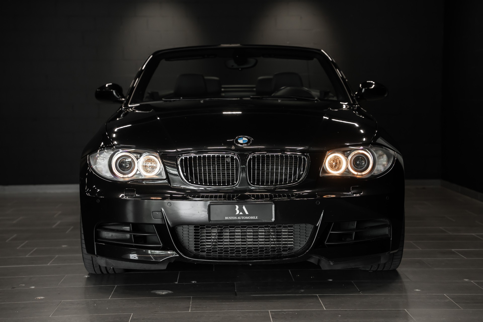 BMW 135i Cabrio Steptronic / Tempomat / Sitzheizung / M-Paket-image-6
