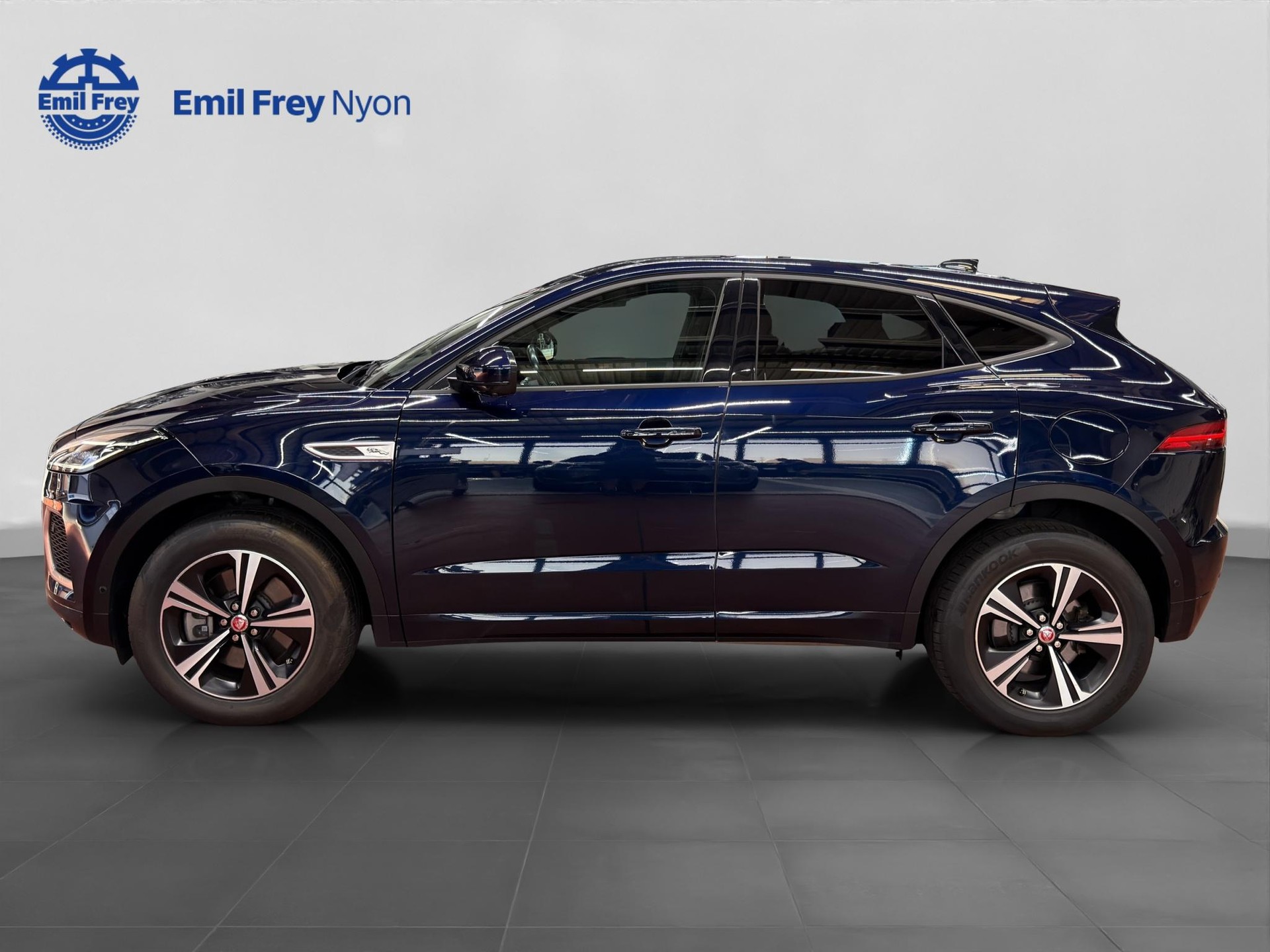 JAGUAR E-Pace 1.5 T 300e R-Dynamic S AWD-image-2