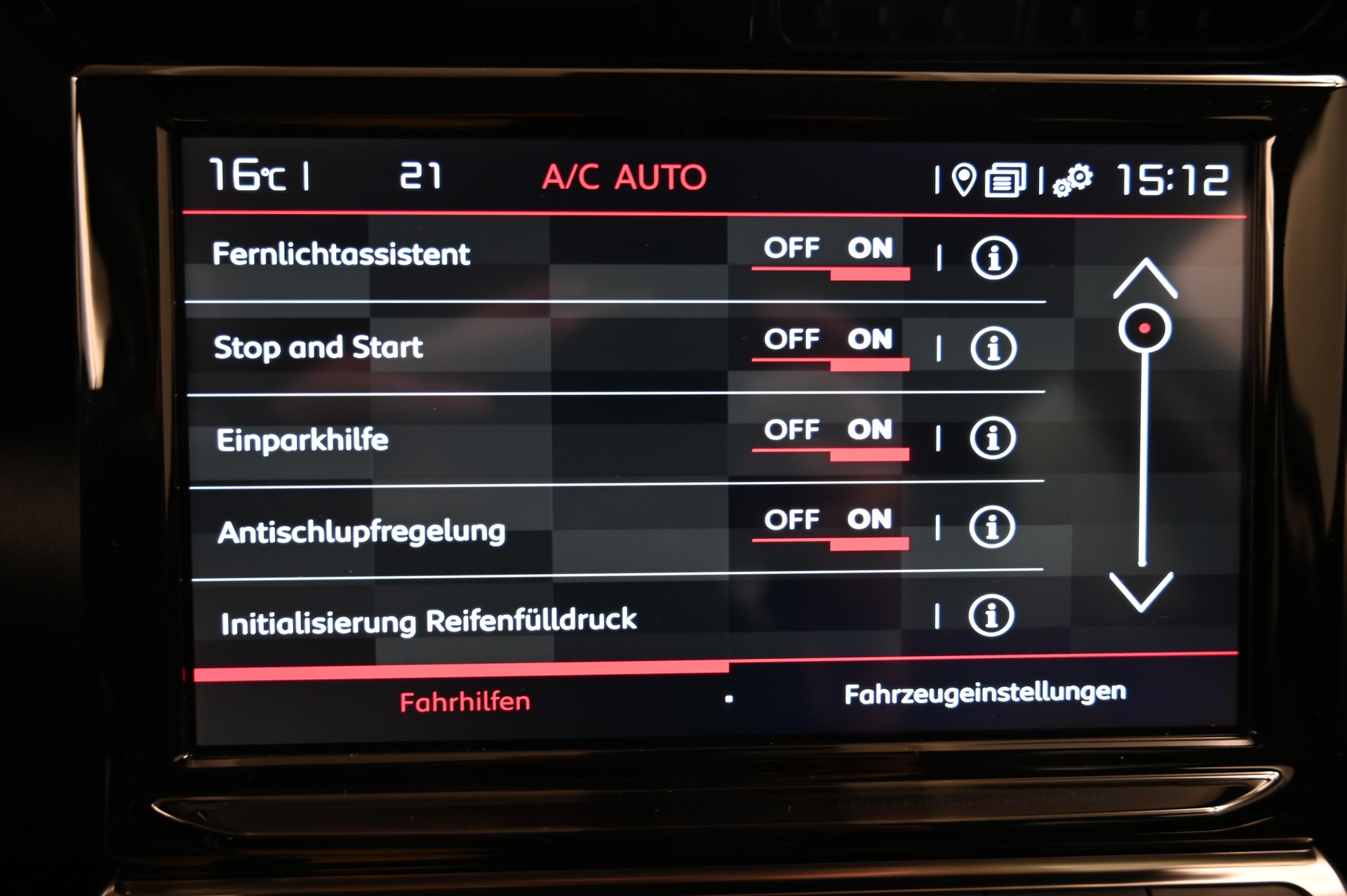 CITROEN C3 Aircross 1.2 PureTech 130 Swiss Edition-image-12