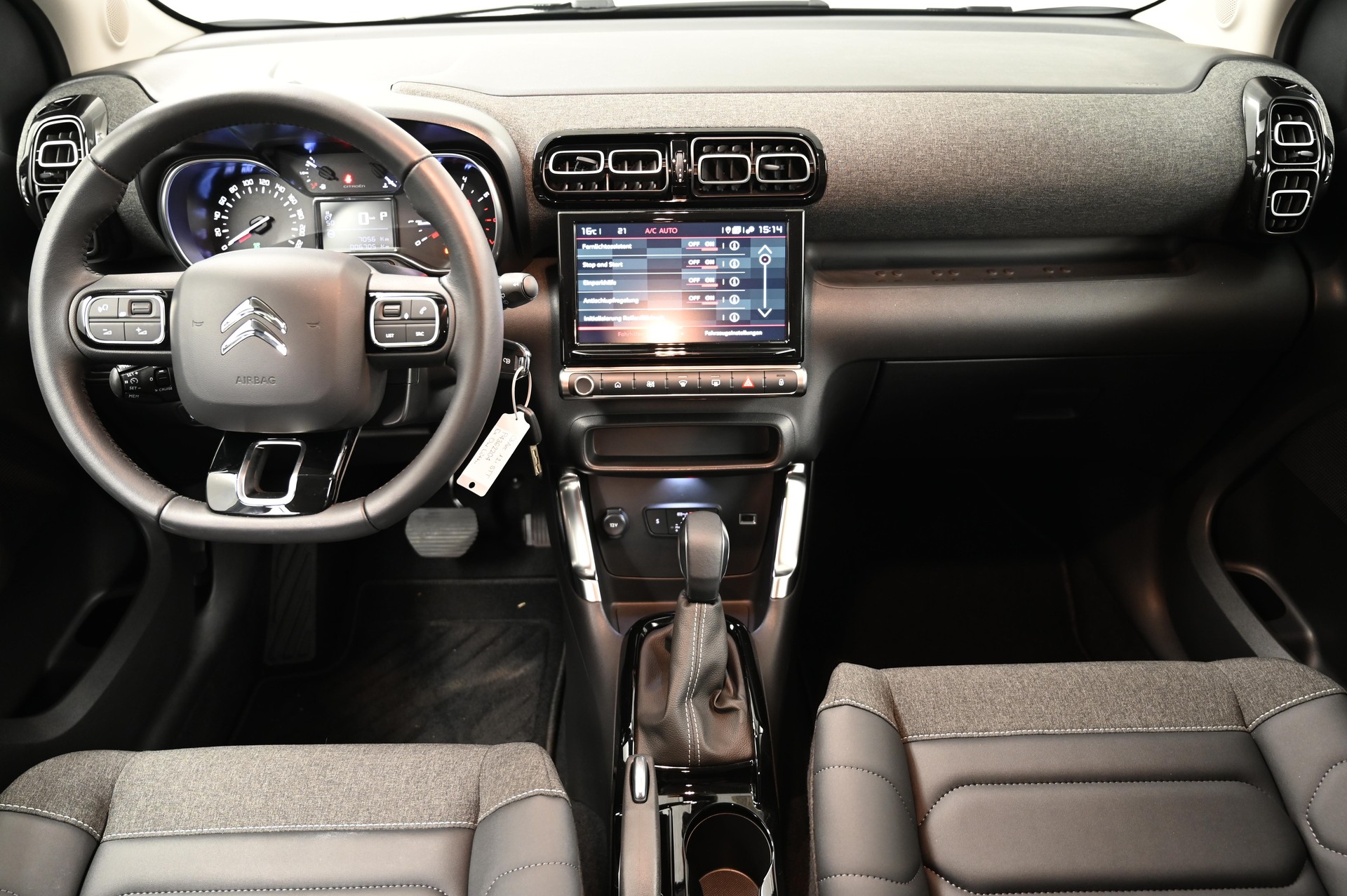 CITROEN C3 Aircross 1.2 PureTech 130 Swiss Edition-image-6
