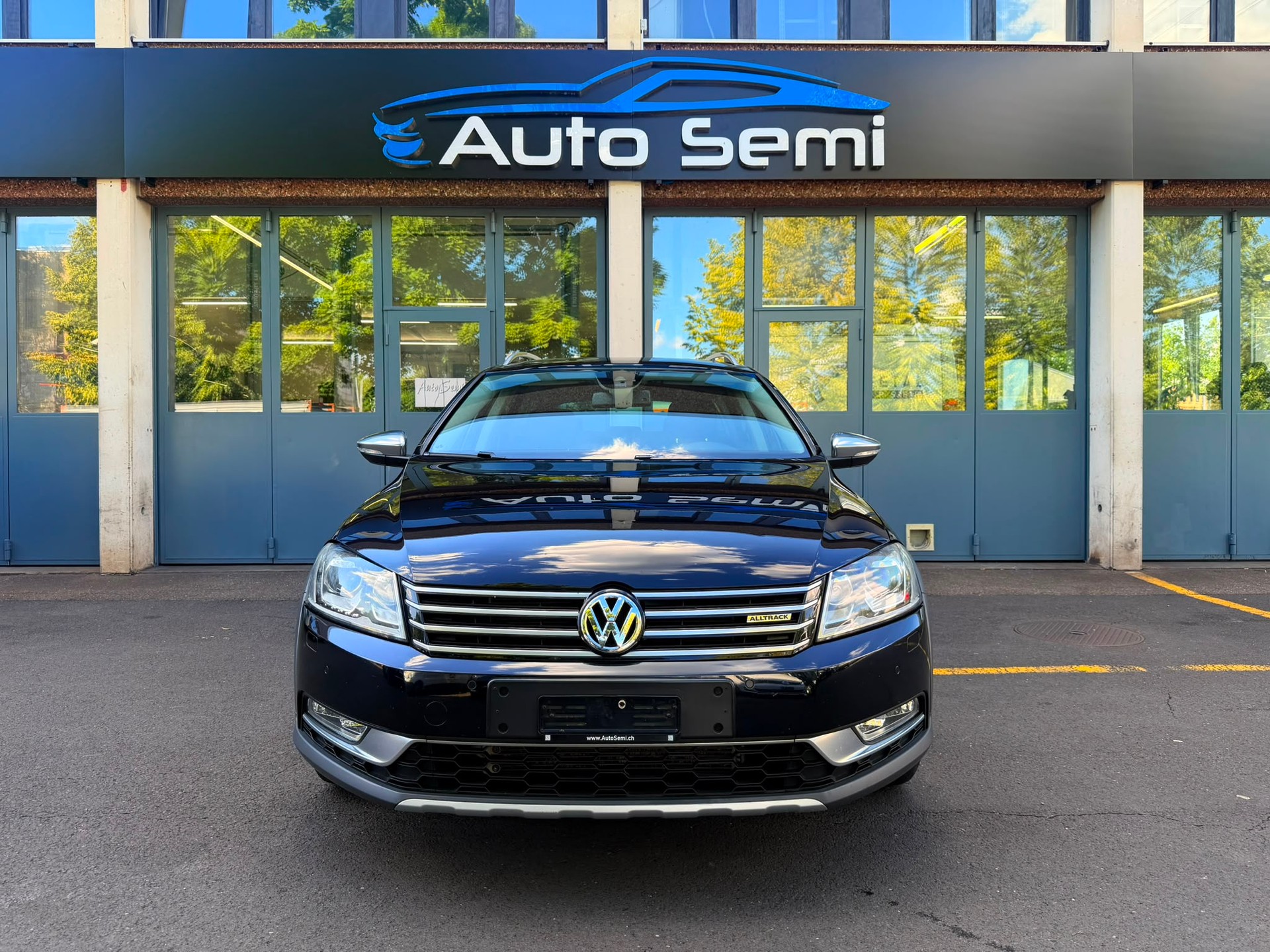 VW Passat Variant 2.0 TDI BMT Design 4M DSG-image-1
