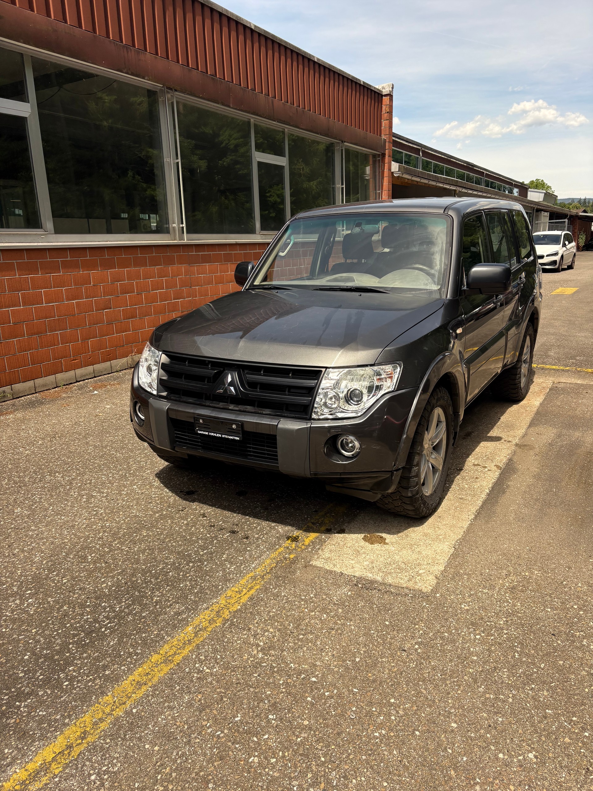MITSUBISHI Pajero 3.2 DI-D Swiss Professional-image-9