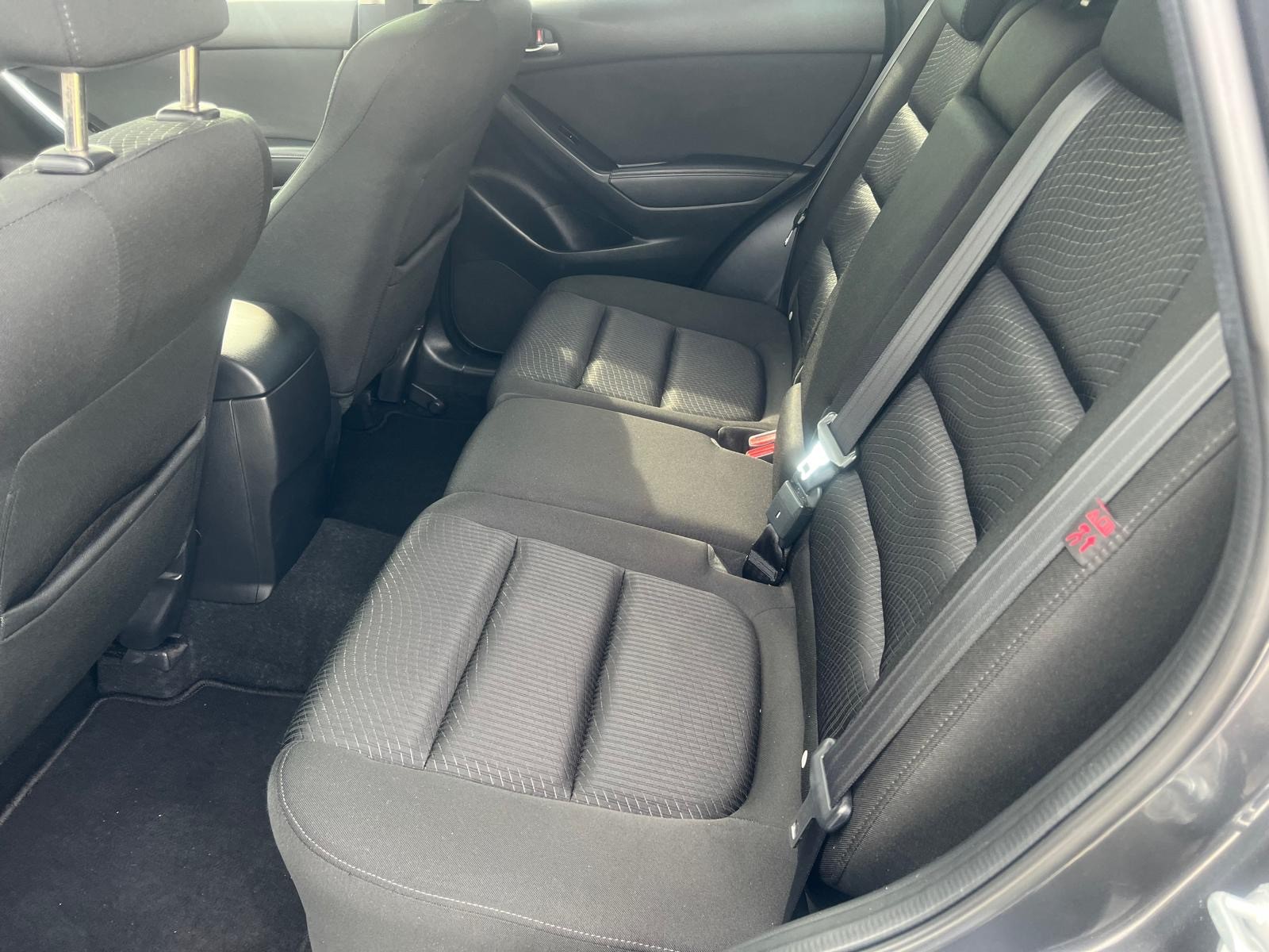 MAZDA CX-5 2.2 D Ambition AWD Automatic-image-6
