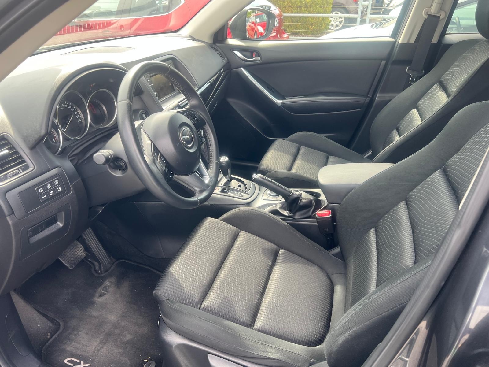MAZDA CX-5 2.2 D Ambition AWD Automatic-image-5