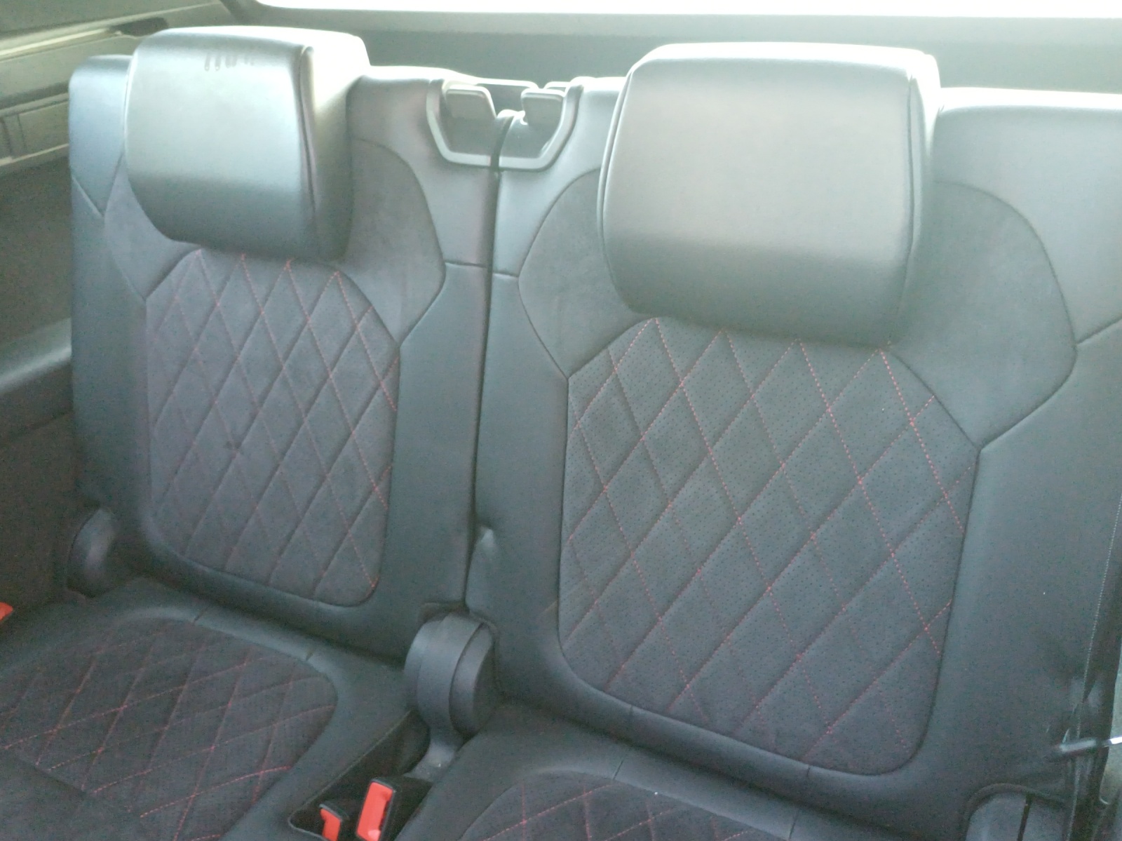 SKODA Kodiaq 2.0 Bi-TDI SCR RS 4x4 DSG-image-15