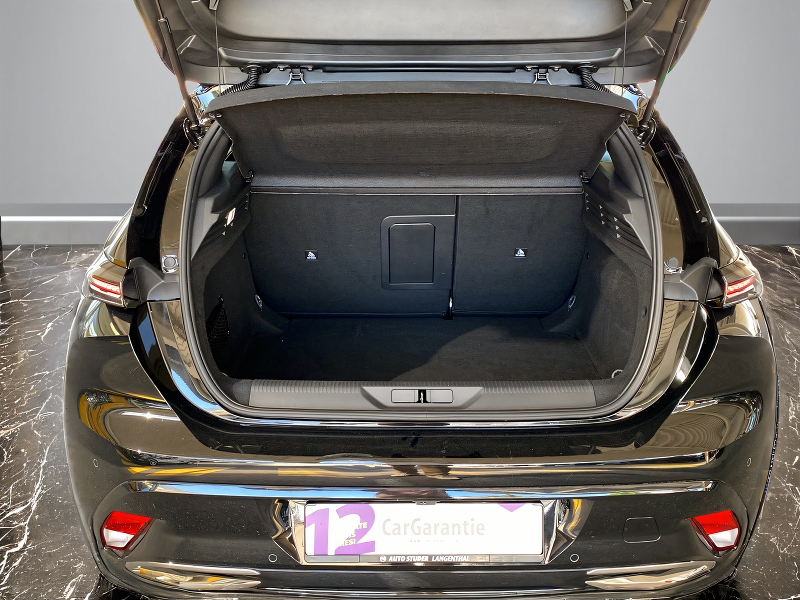 PEUGEOT 308 1.2 PureTech Allure-image-10