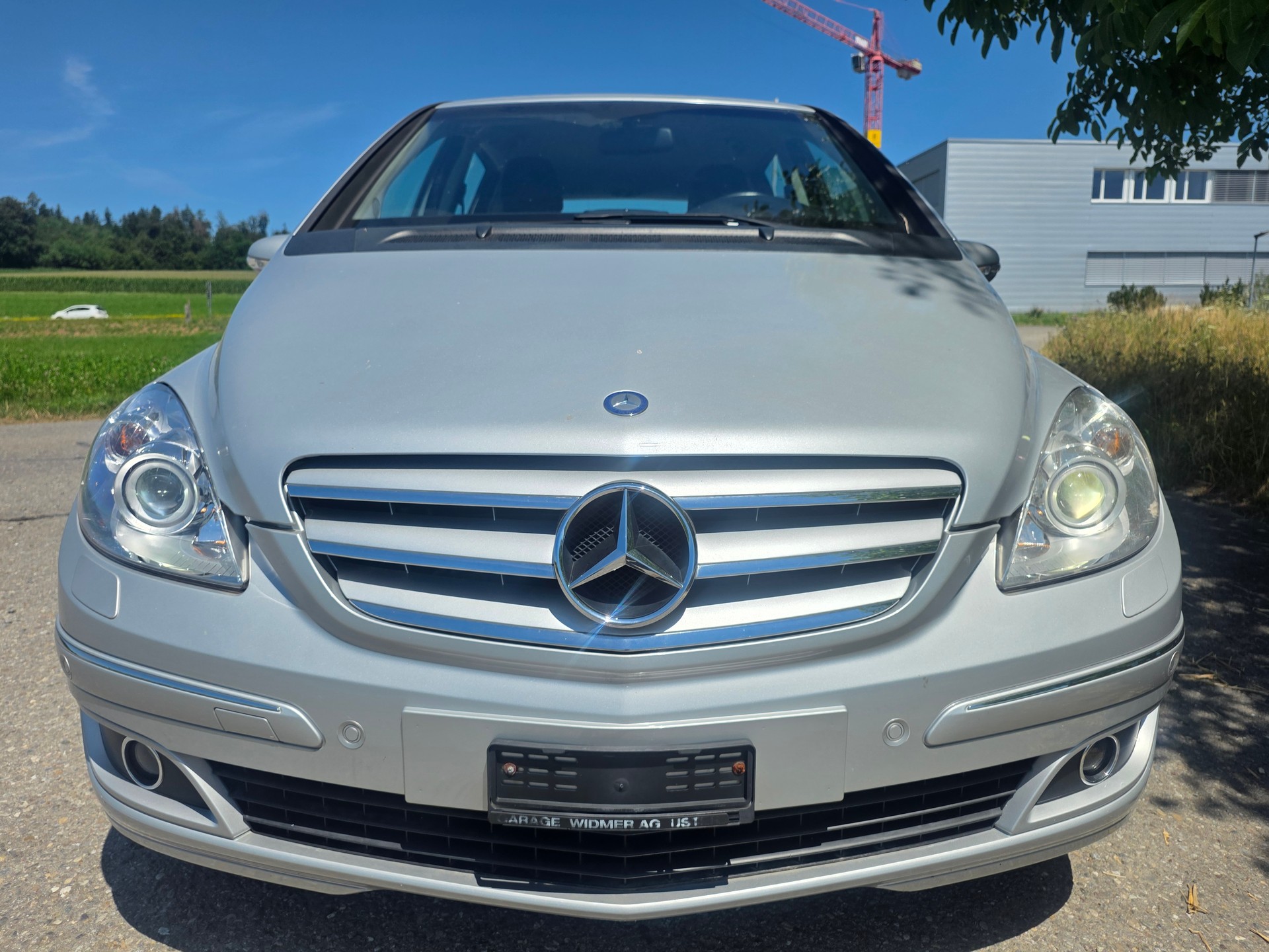 MERCEDES-BENZ B 200 T-image-1