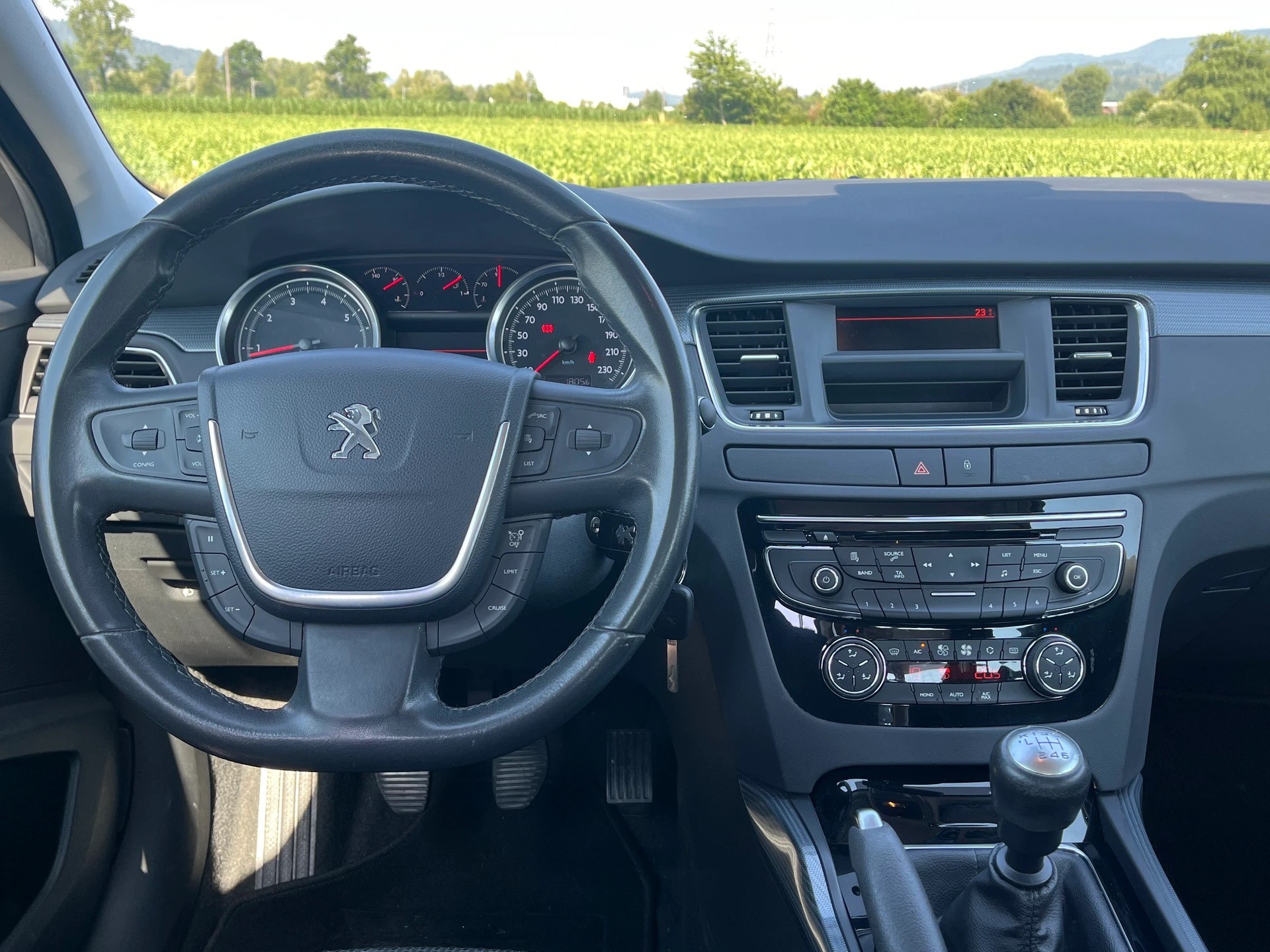 PEUGEOT 508 1.6 16V T Active-image-12