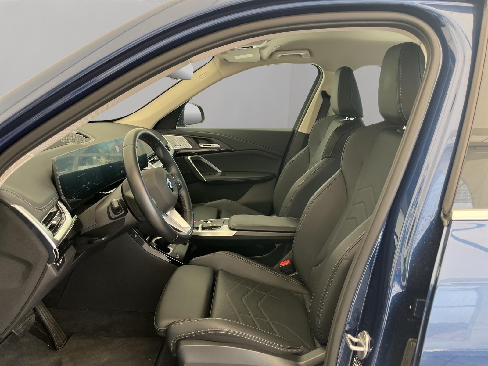 BMW 🆕X1 xDrive 23i 48V xLine (CH)-image-9