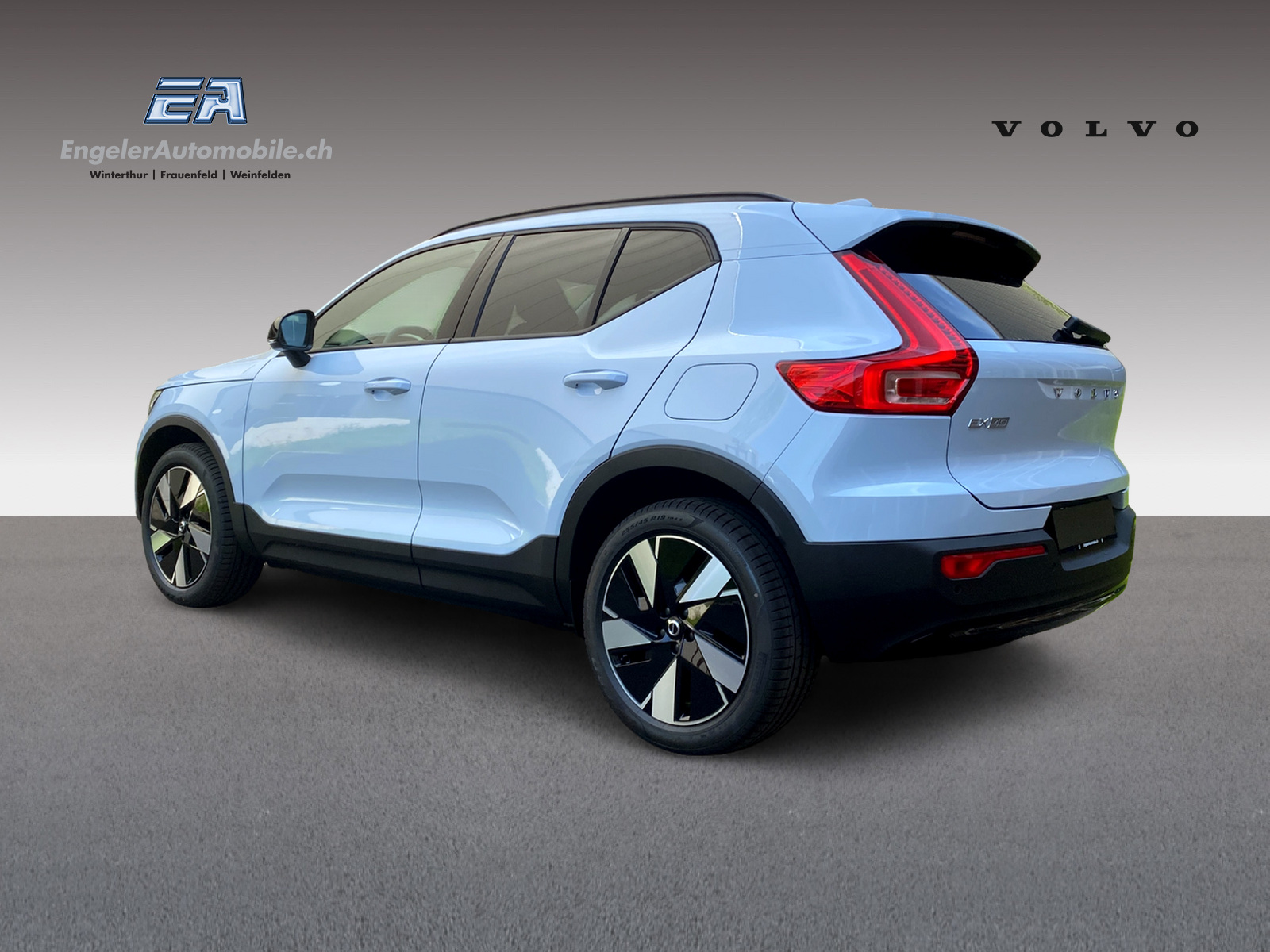 VOLVO EX40 Essential-image-4