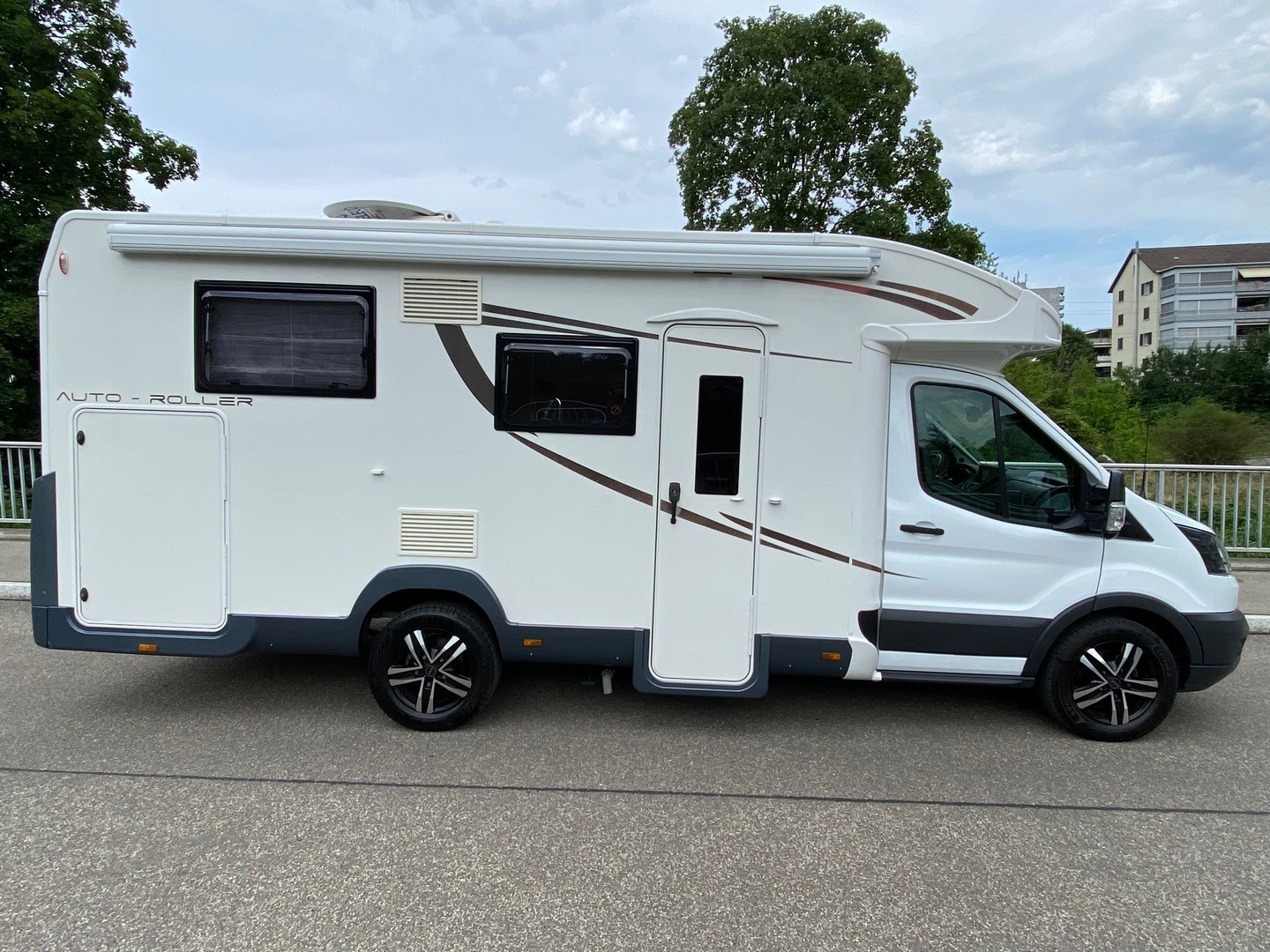 ROLLER TEAM Autoroller 264 TL, Ford Transit 2.0TDCi 170PS-image-1