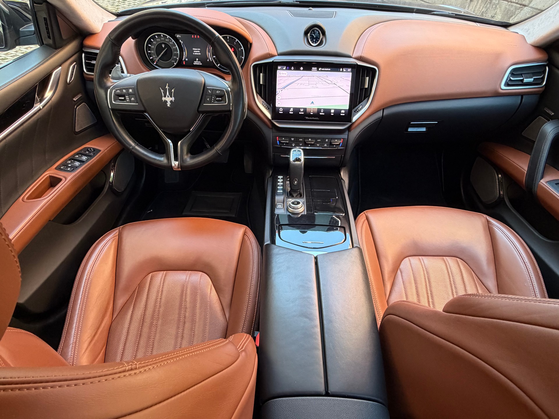 MASERATI Ghibli 2.0 Hybrid GranLuso Automatica-image-10