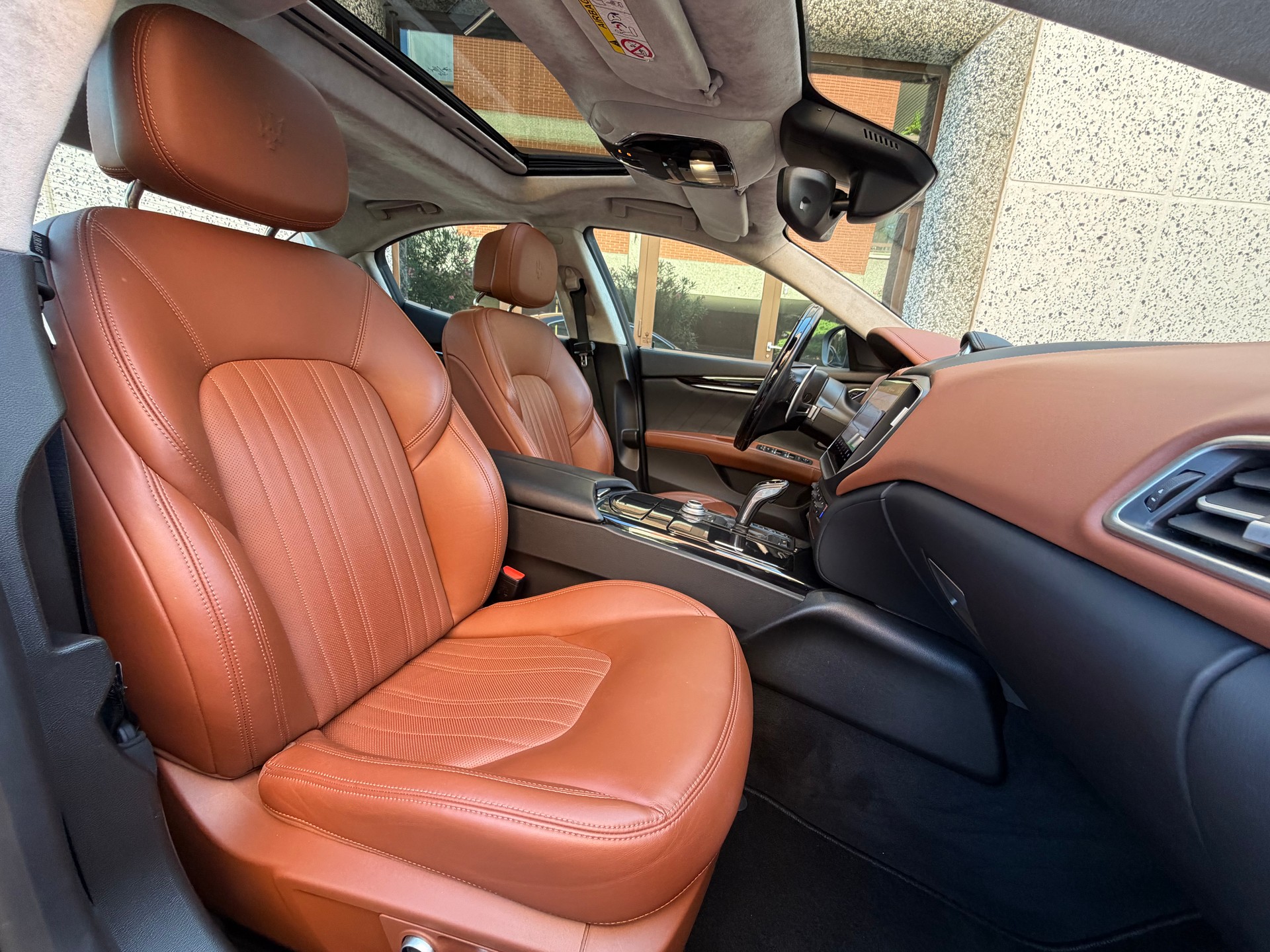 MASERATI Ghibli 2.0 Hybrid GranLuso Automatica-image-9